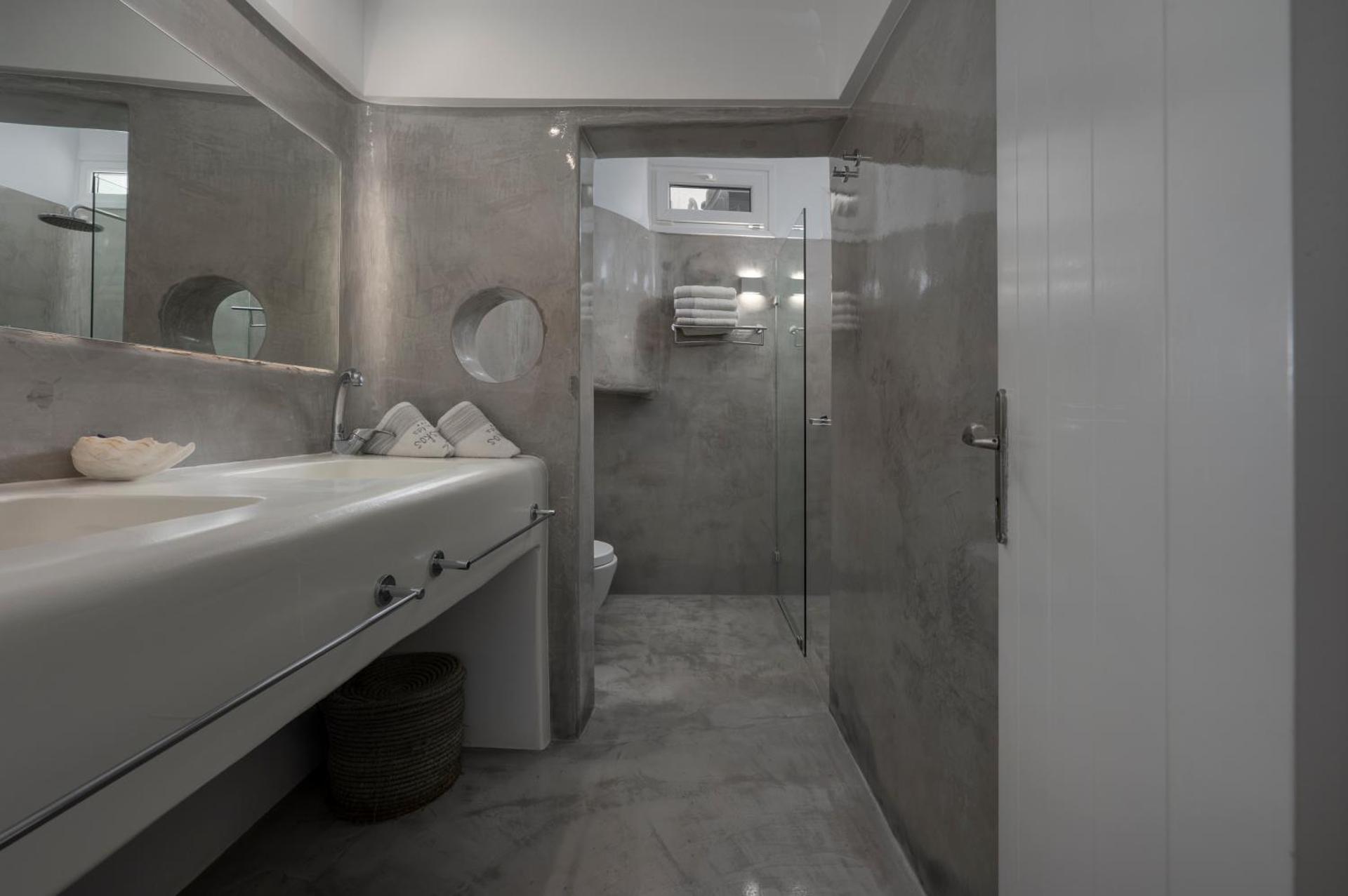 Flaskos Luxury Suites - Photo 38