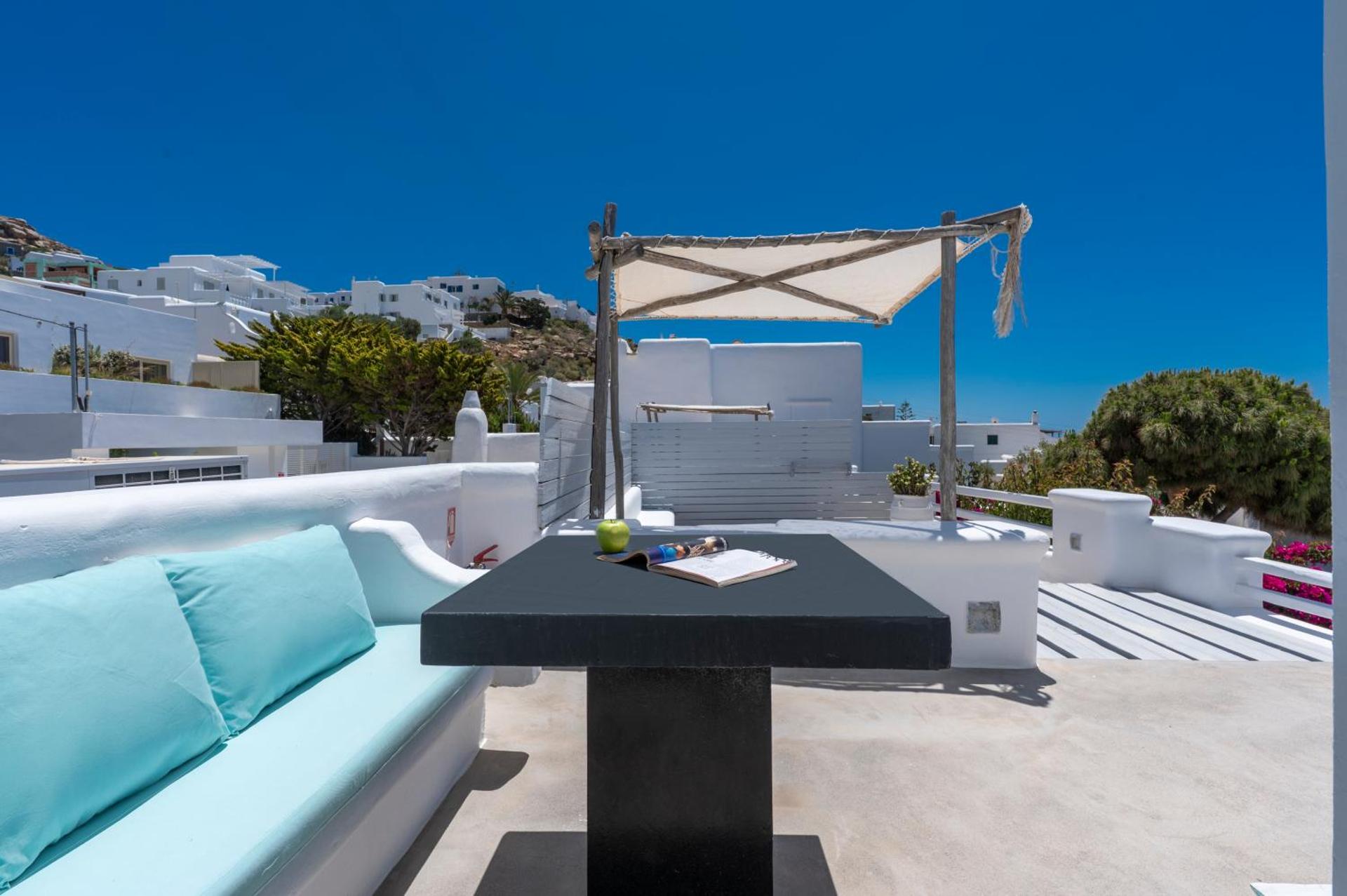 Flaskos Luxury Suites - Photo 89