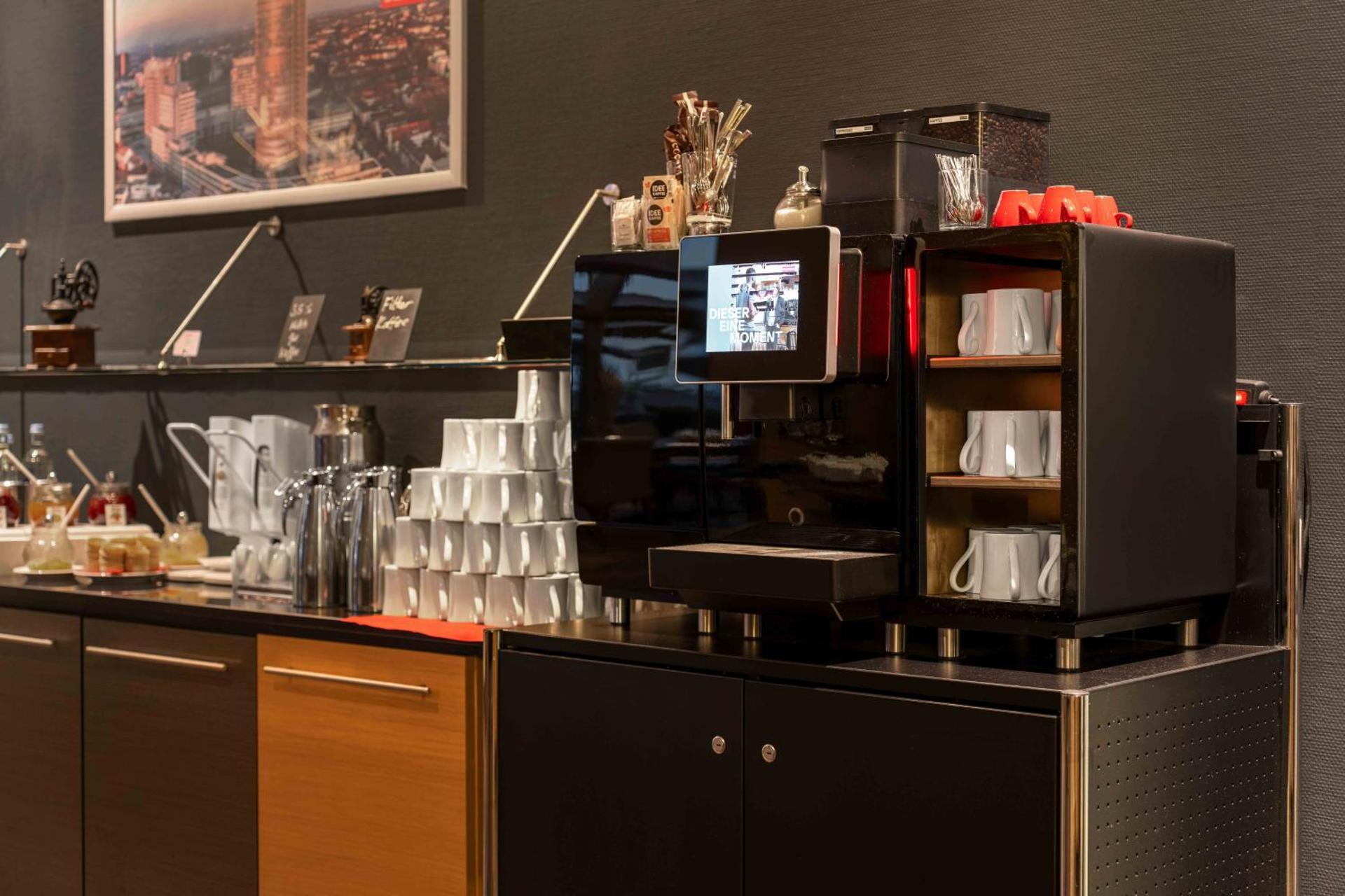 Ramada by Wyndham Essen - Photo 89