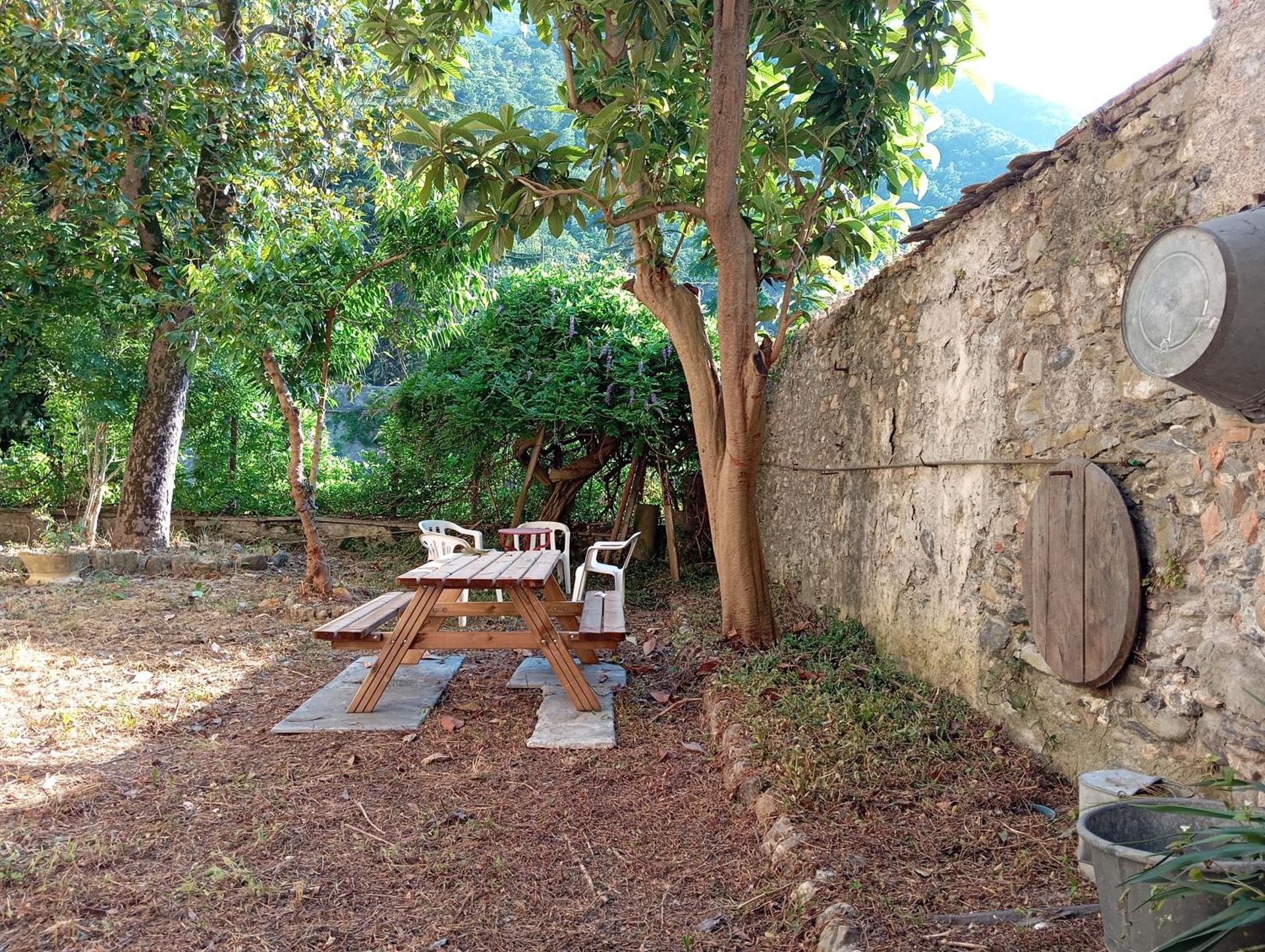 Medieval Pieve Essenza di Riviera - holiday home with garden, WiFi & parking - Photo 24