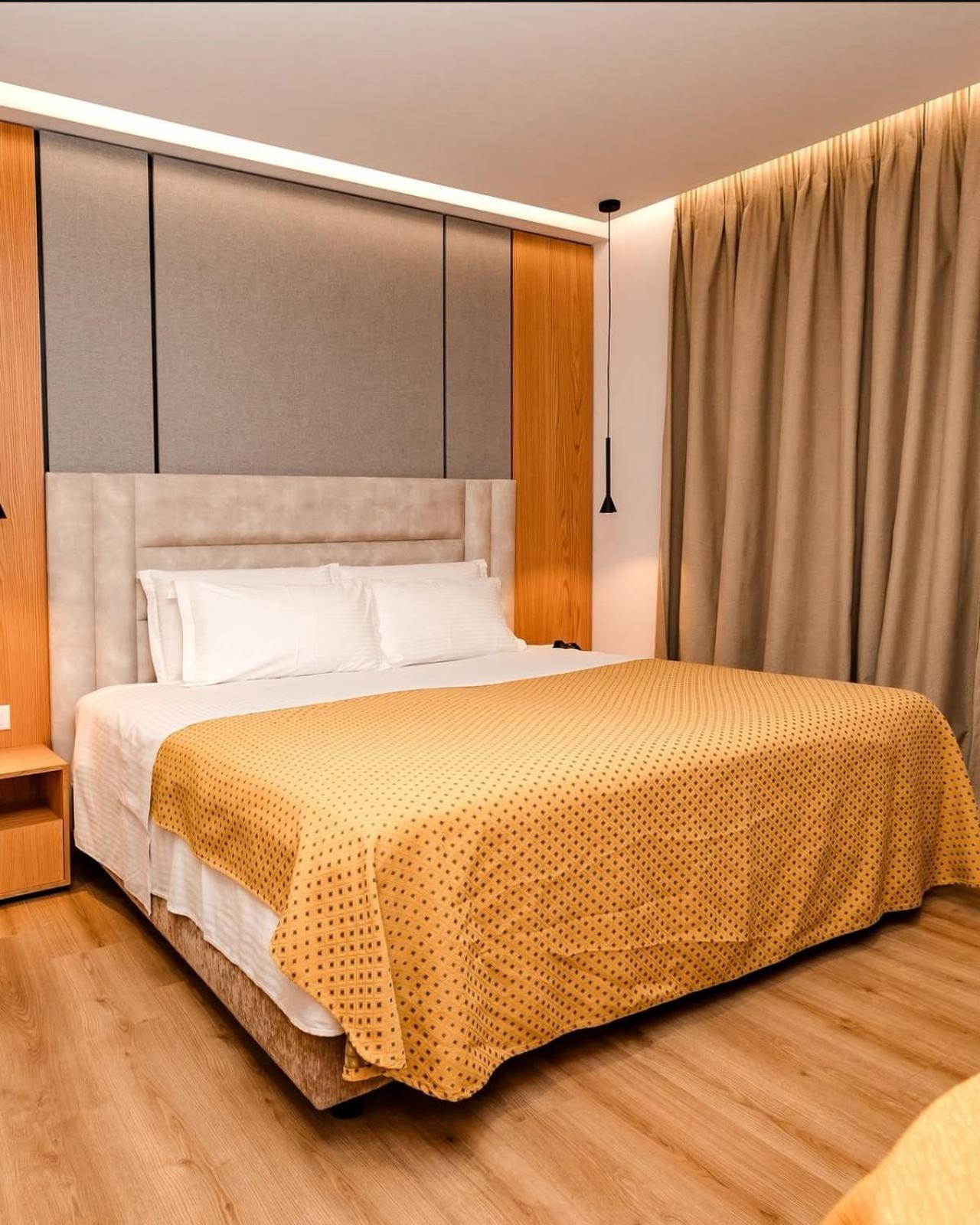 Hotel Airport Tirana - Photo 48