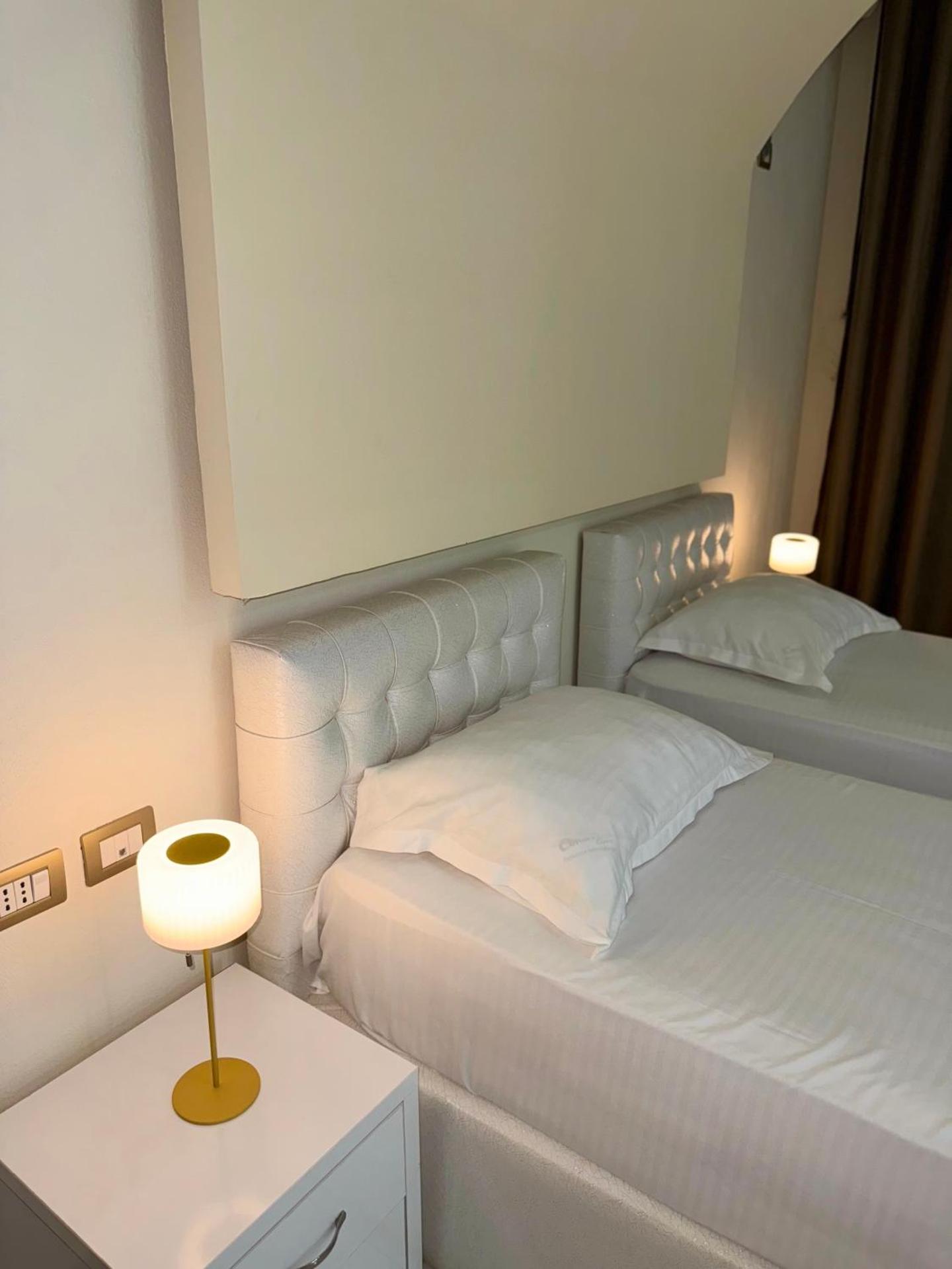 Grand Hotel Gjyshi - Photo 4