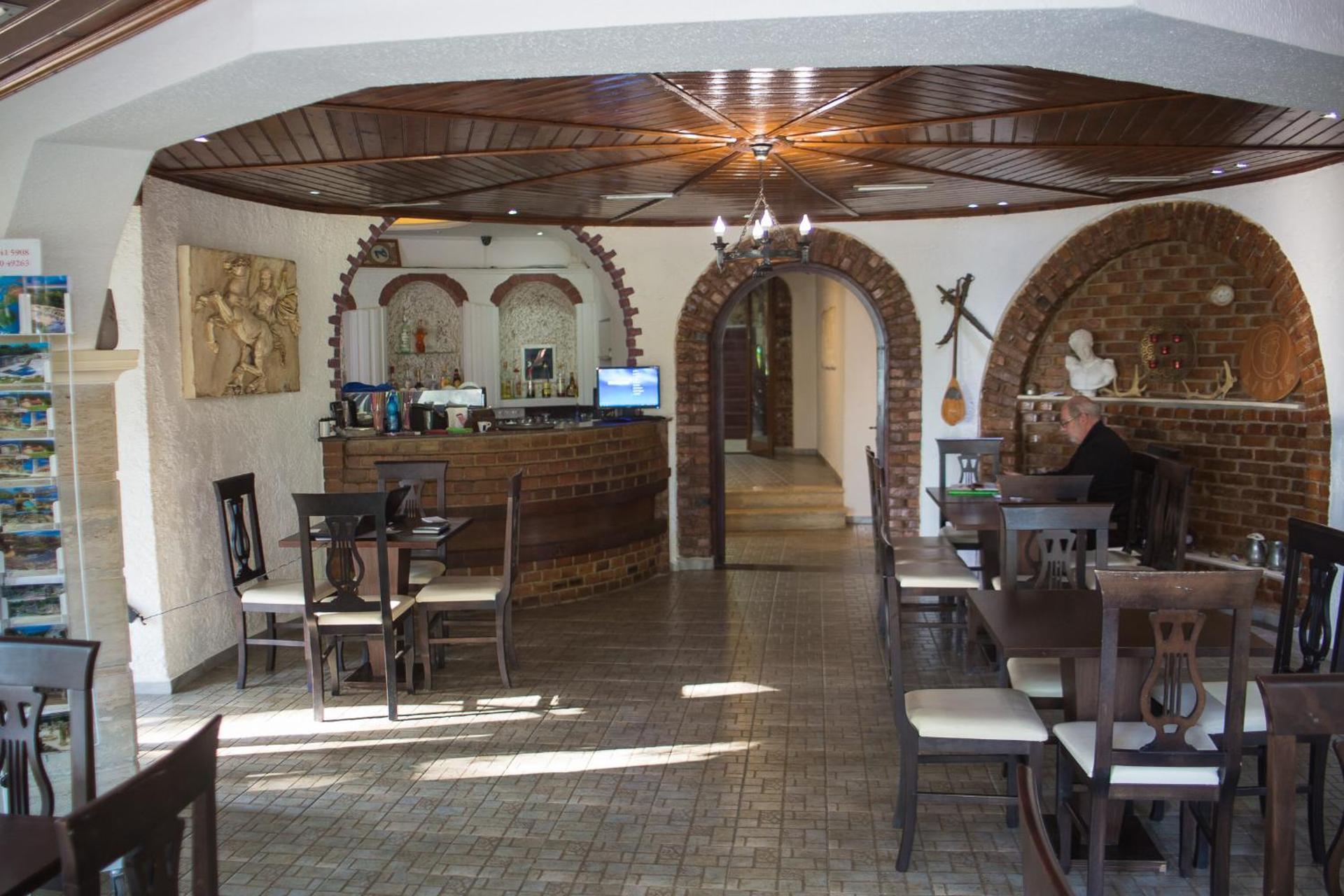 Hotel Livia - Photo 9