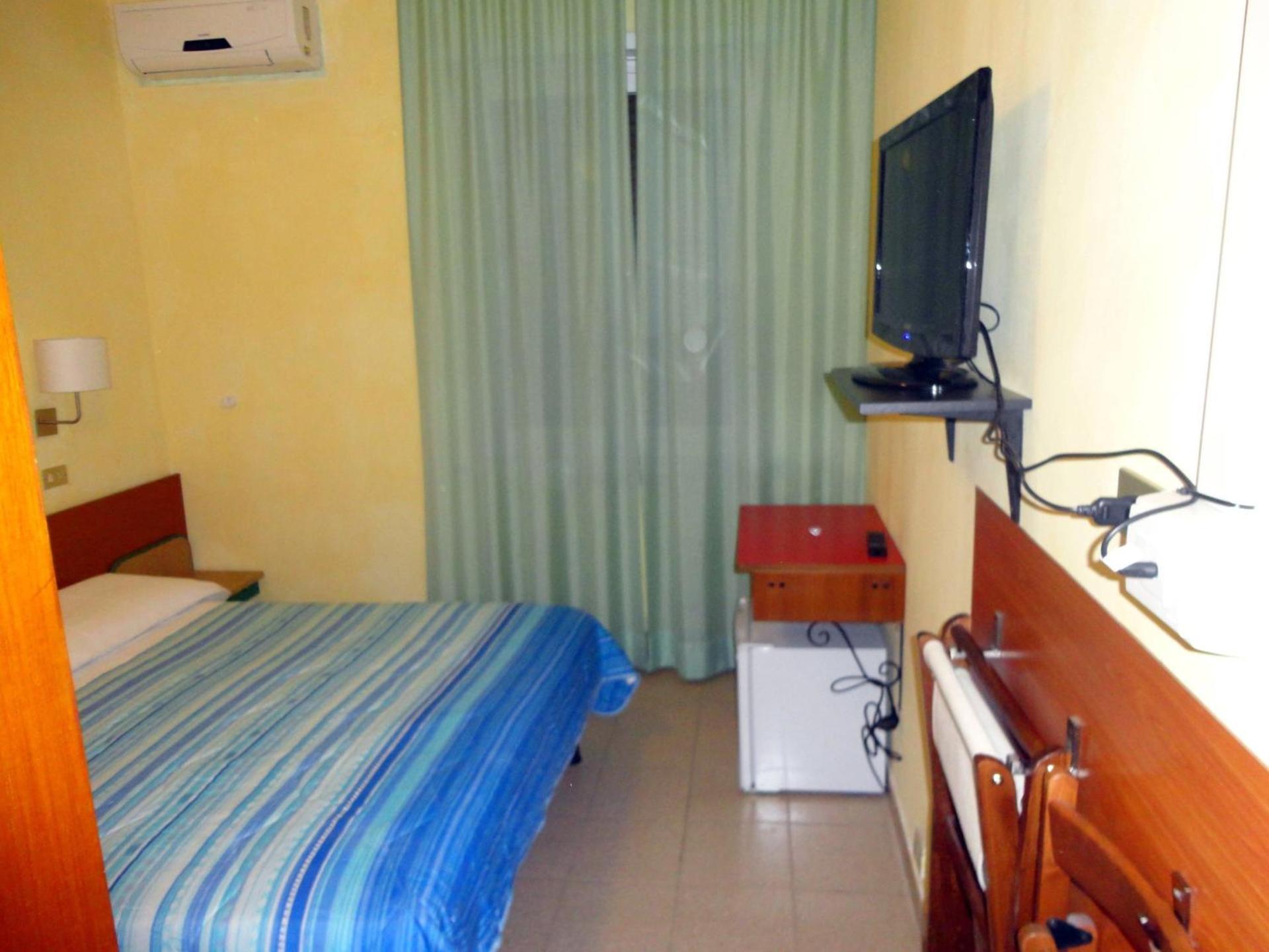 Hotel Puntabella - Photo 106