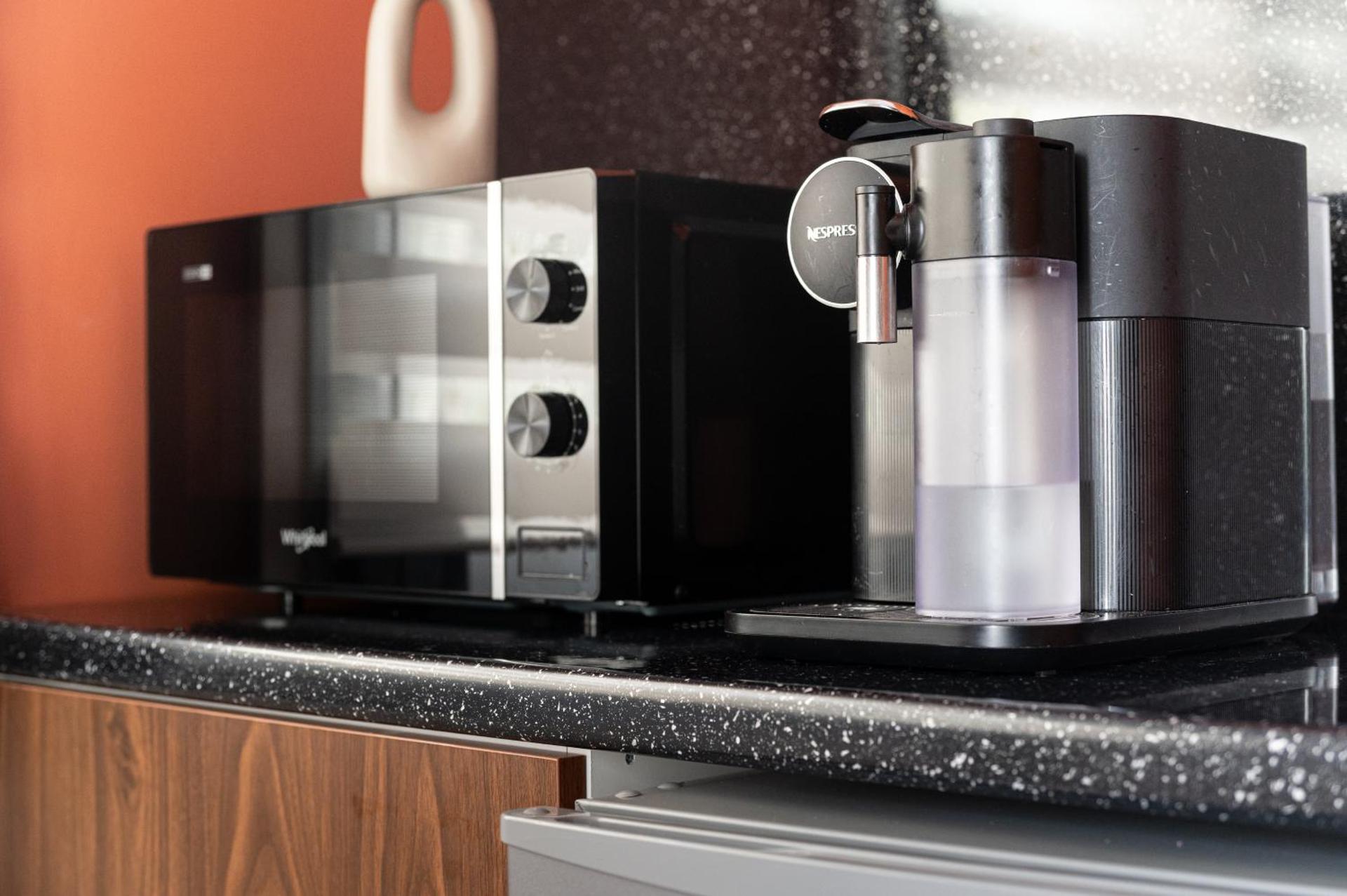 Phalerus Suites - Photo 11