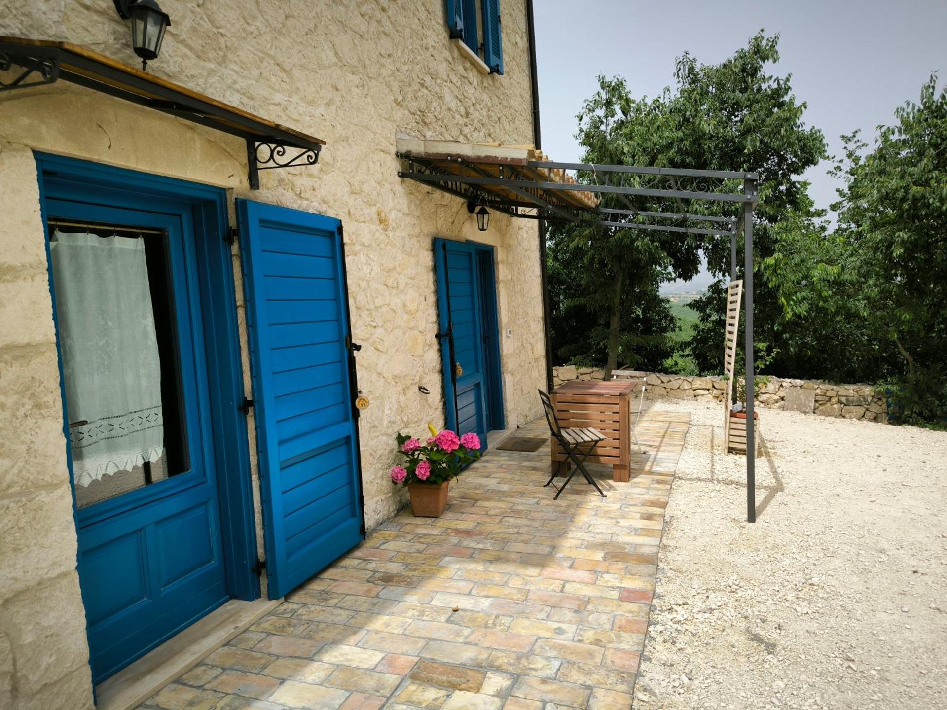 La casa dalle finestre blu - Photo 133