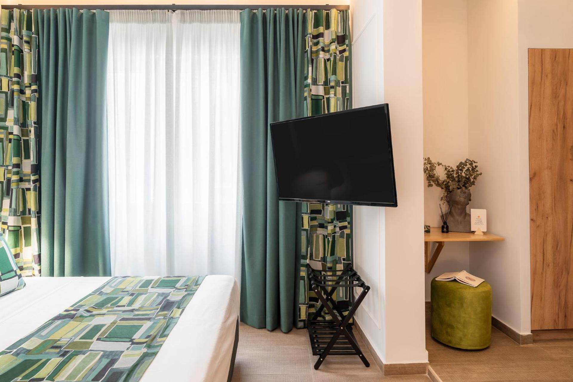 Garment District Suites - Photo 93