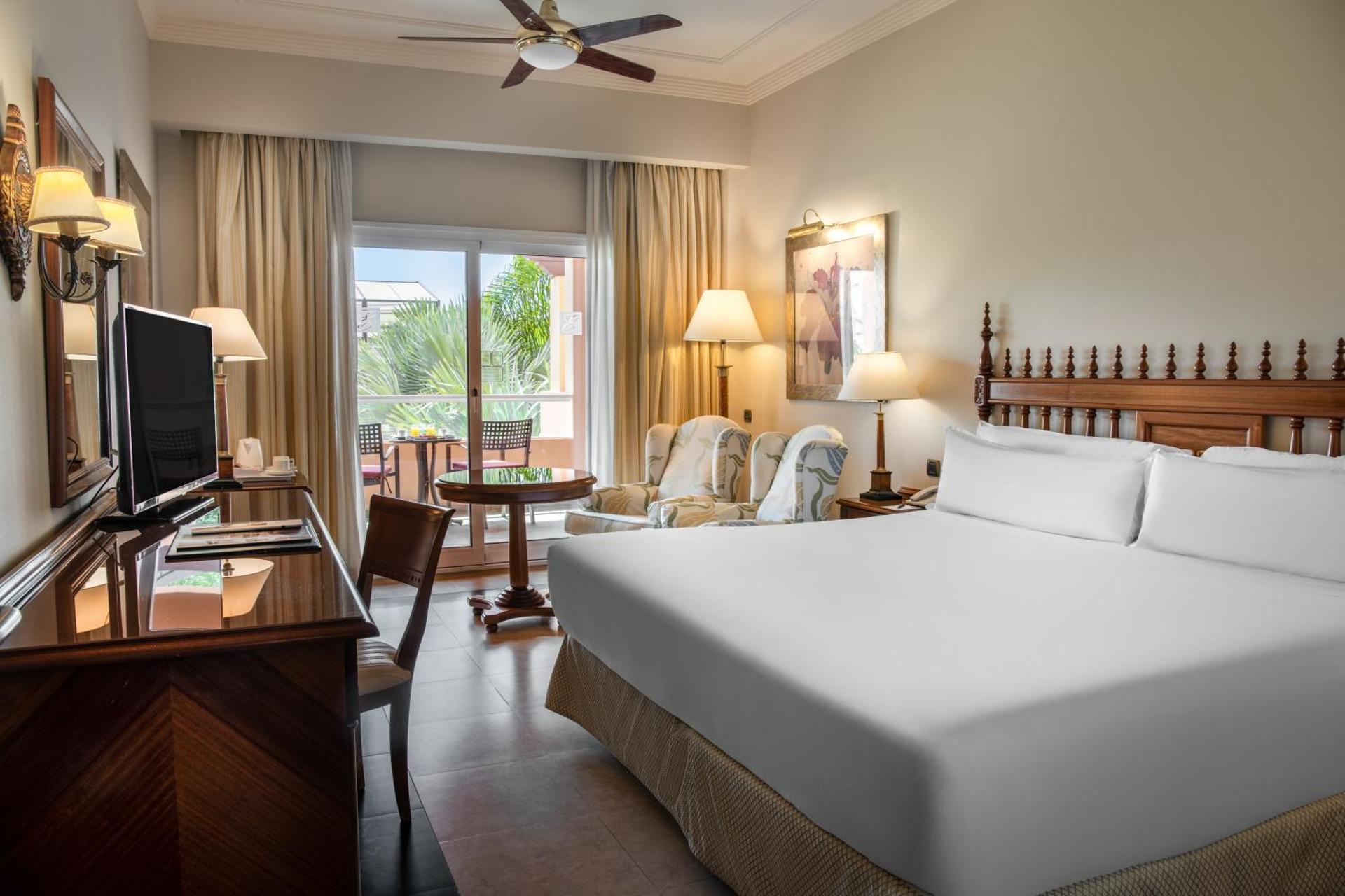 Deluxe Double Room with Garden View (2 Adults)