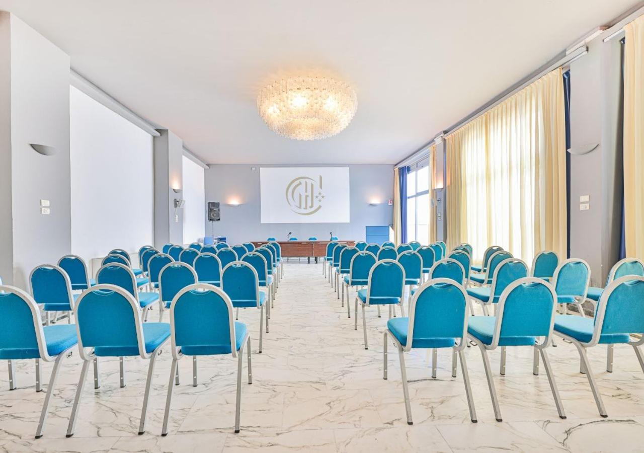 Grand Hotel Continental - Photo 27