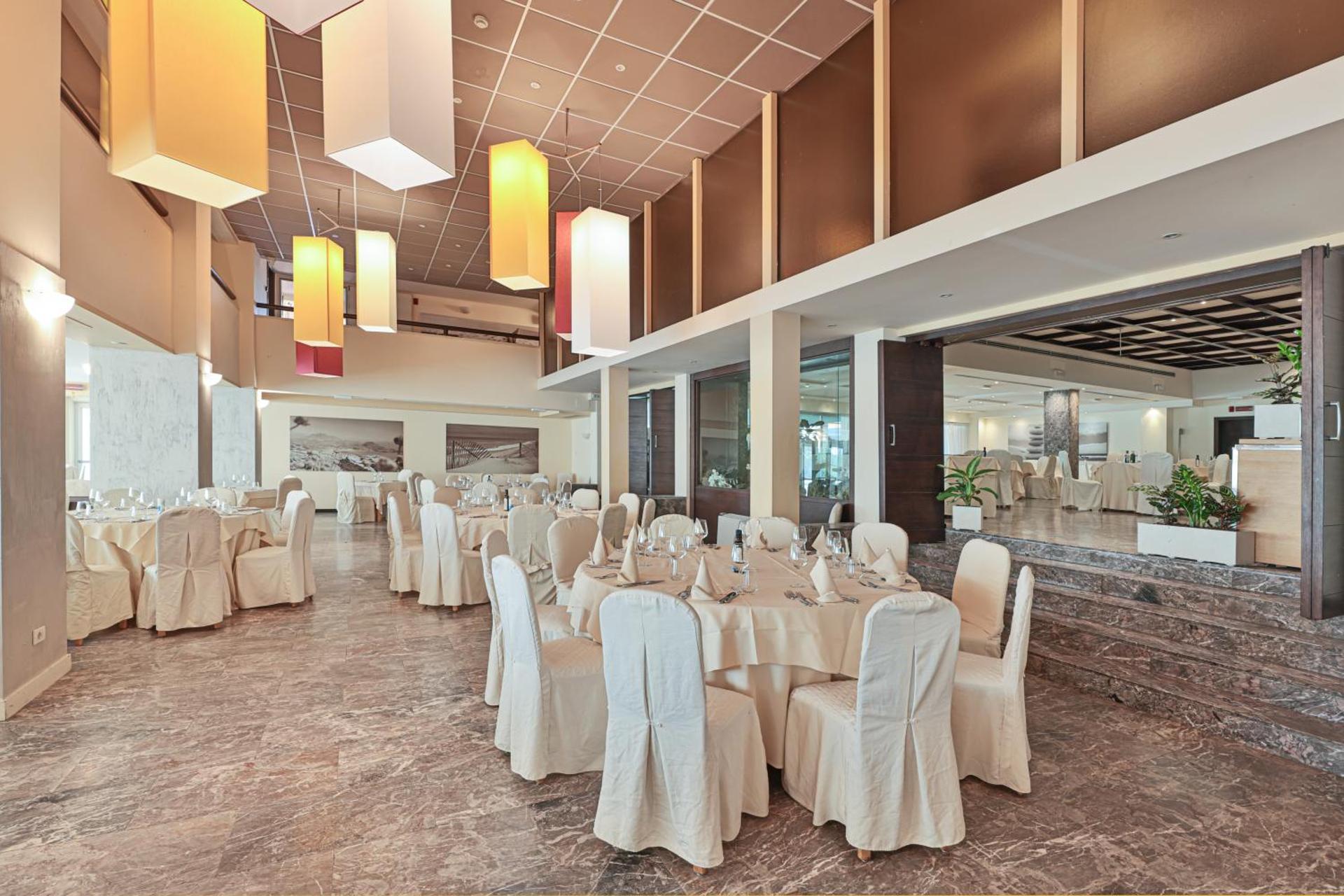 Grand Hotel Continental - Photo 31