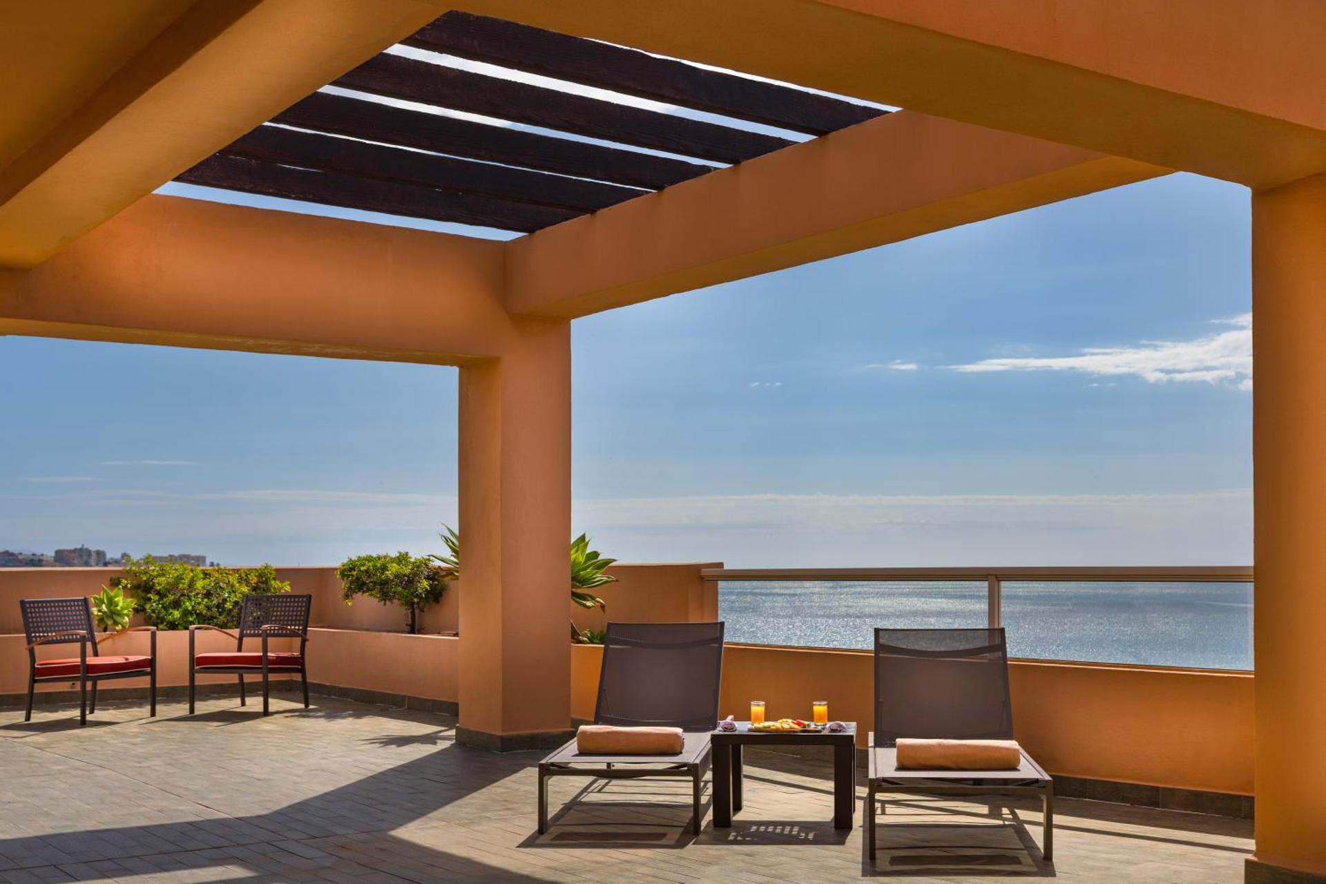 Elba Estepona Gran Hotel & Thalasso Spa - Photo 4