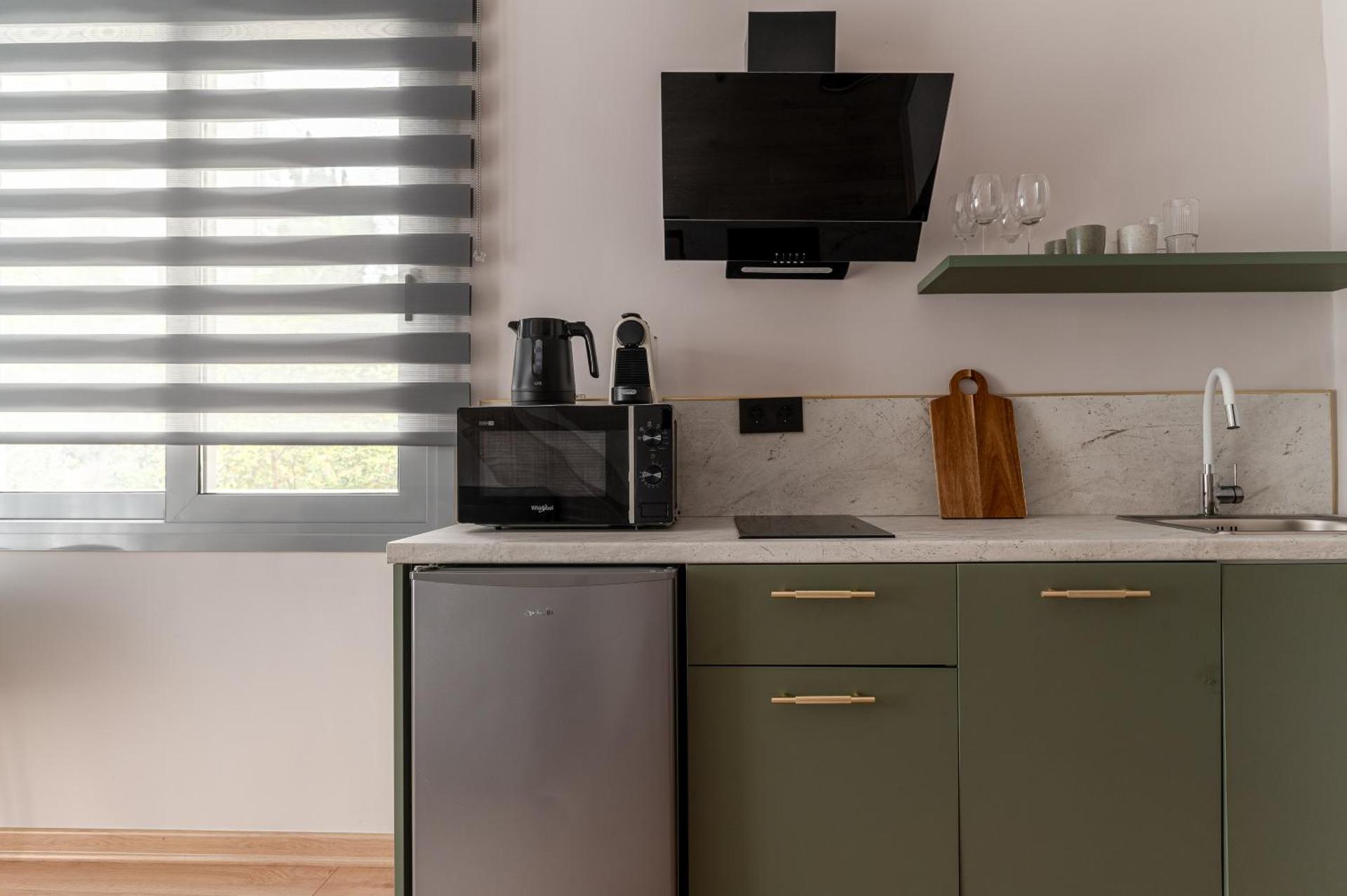 Phalerus Suites - Photo 6