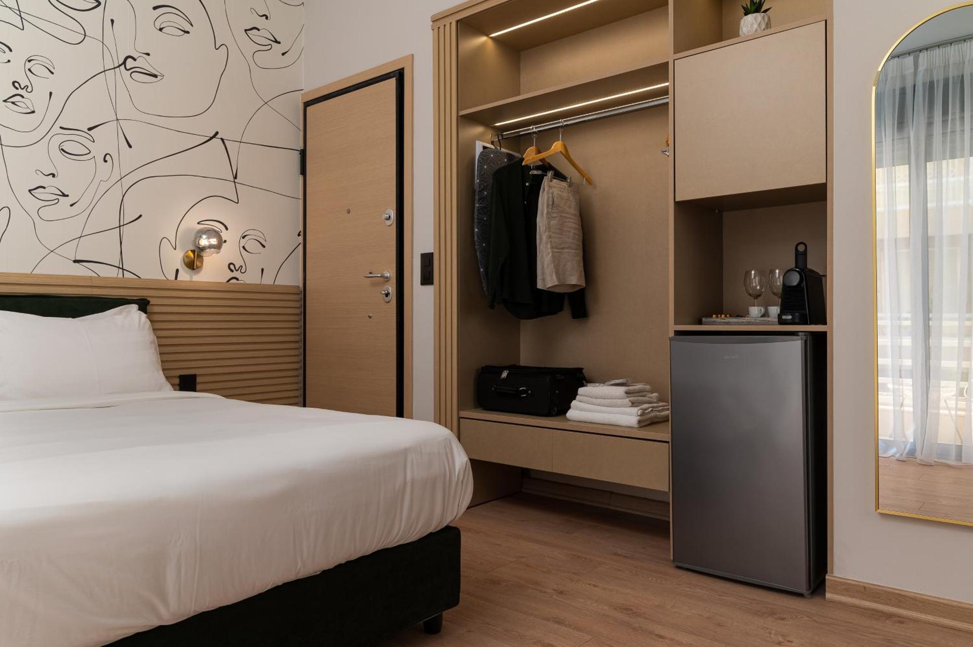 Phalerus Suites - Photo 25