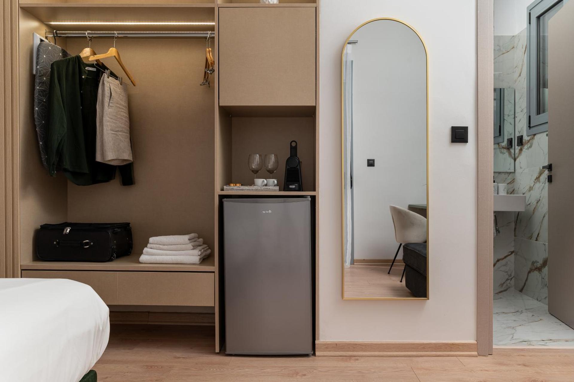 Phalerus Suites - Photo 26