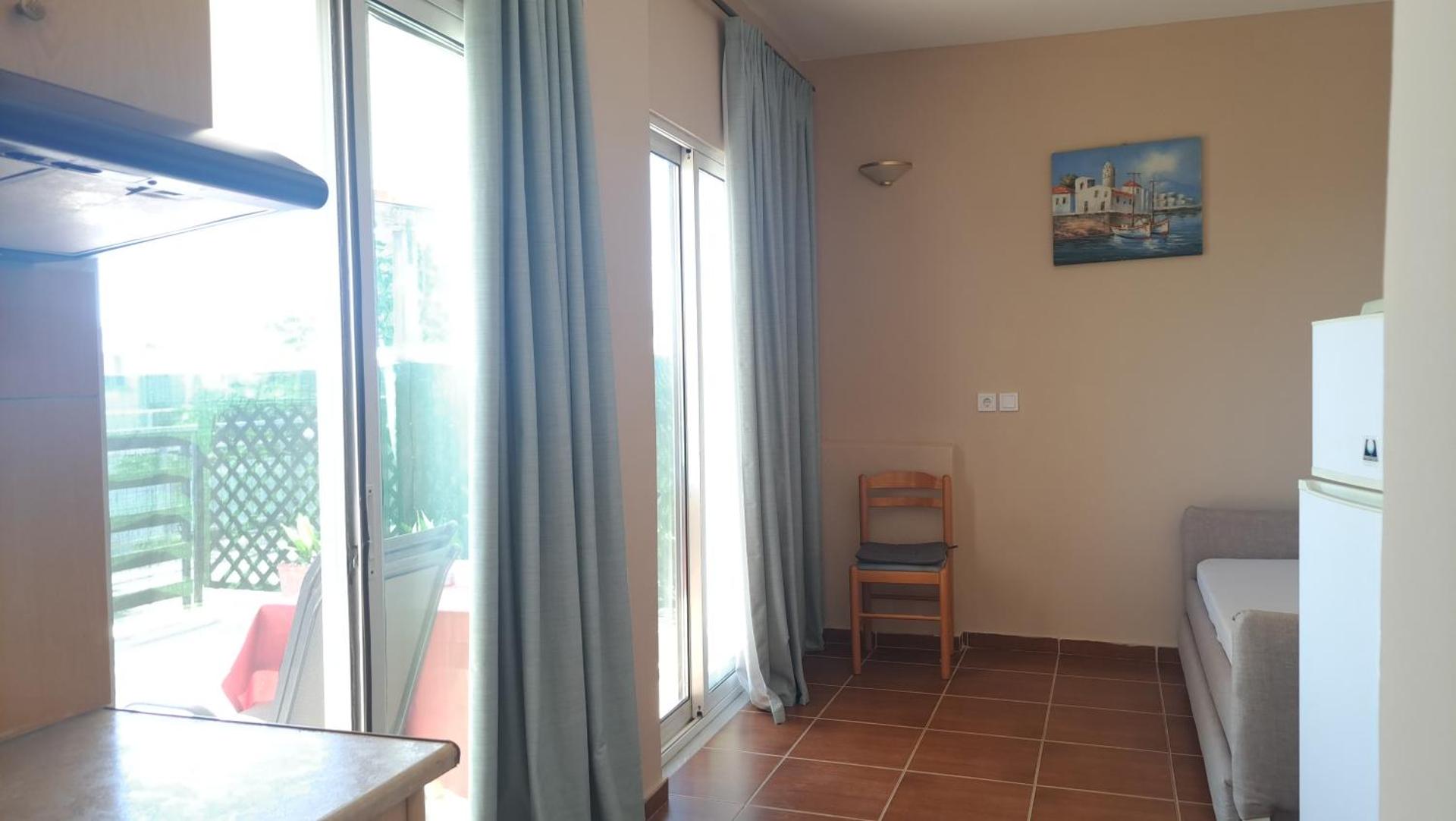 Bristol Apartments - Photo 21