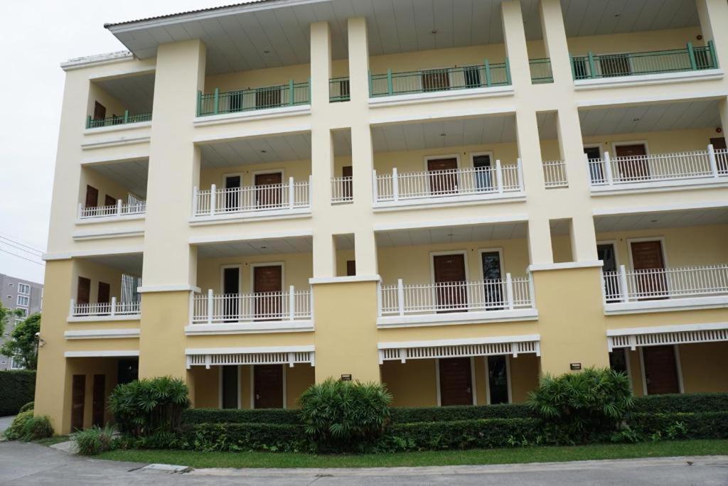 The One Residence Hotel - Photo 52