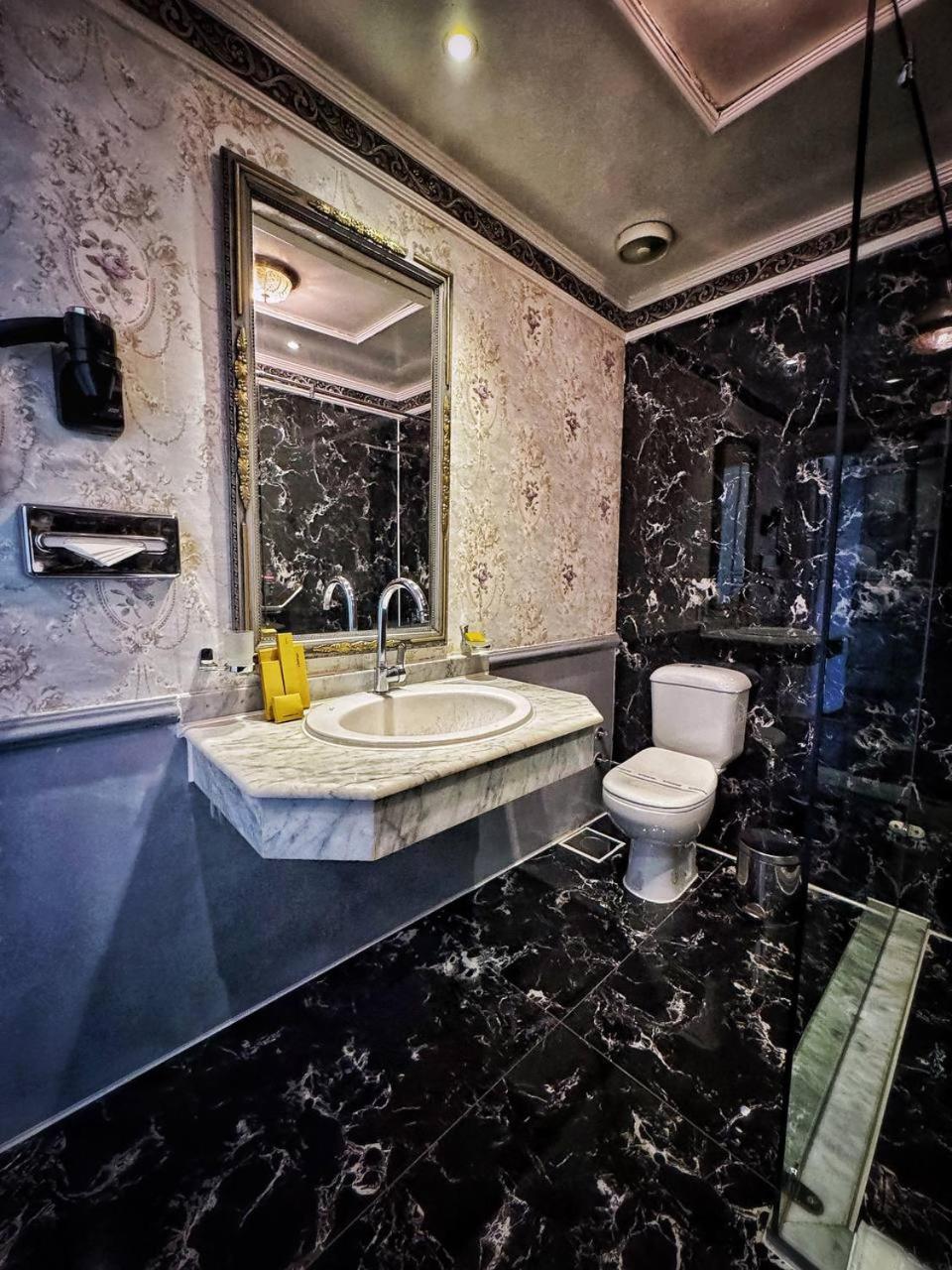 Windsor Palace Luxury Heritage Hotel Since 1906 by Paradise Inn Group - Photo 28