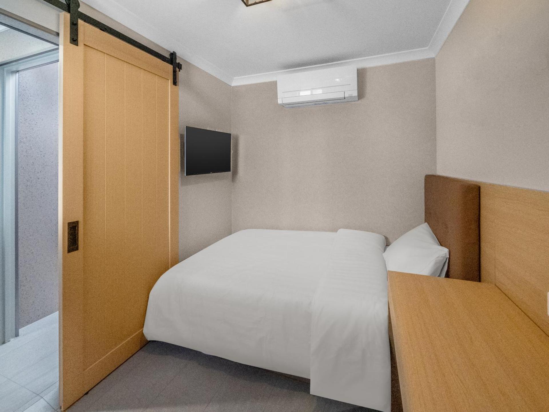 Spring Hill Inn - Photo 45