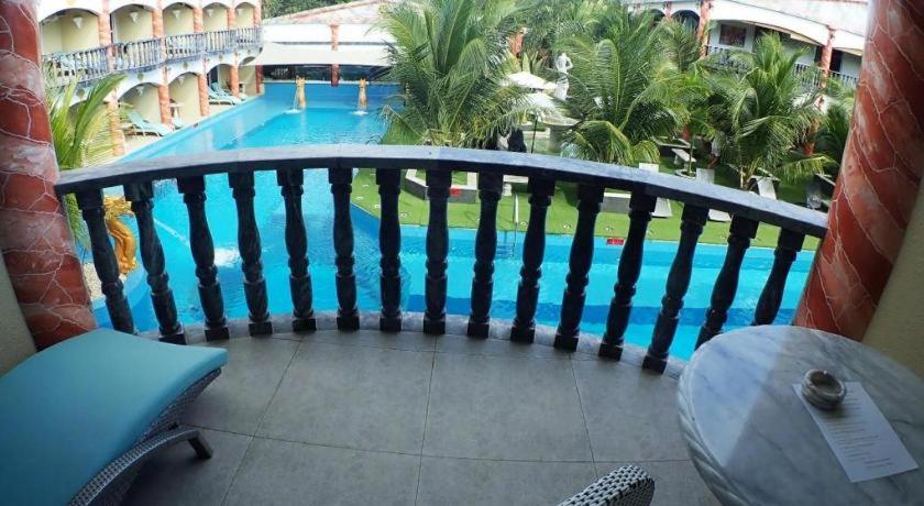 Roman Empire Panglao Boutique Resort - Photo 11