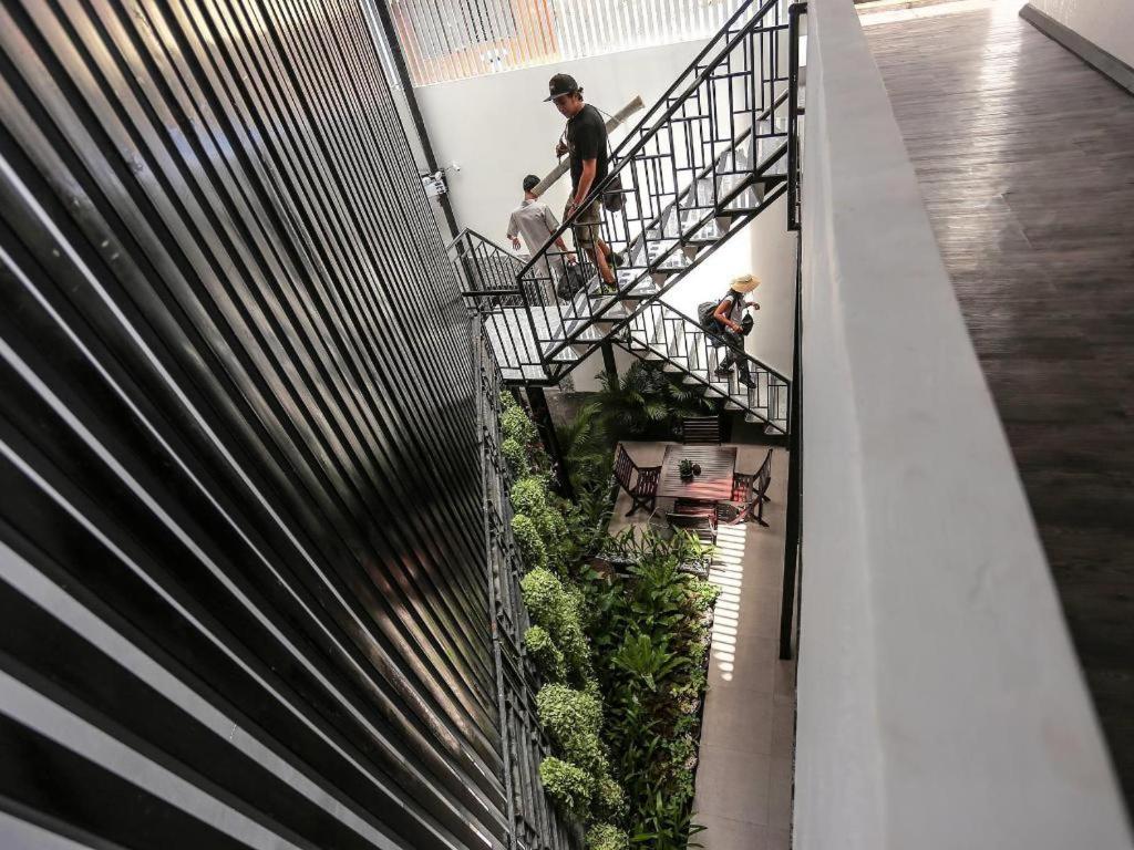 De Art Hotel - Photo 39