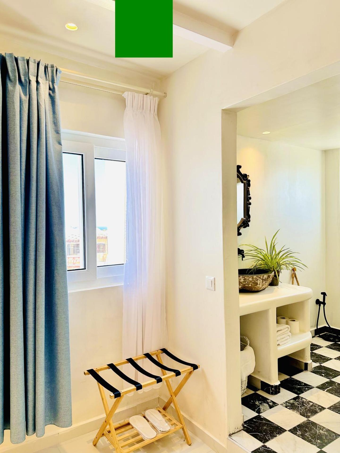 Arlene Suites - Photo 79