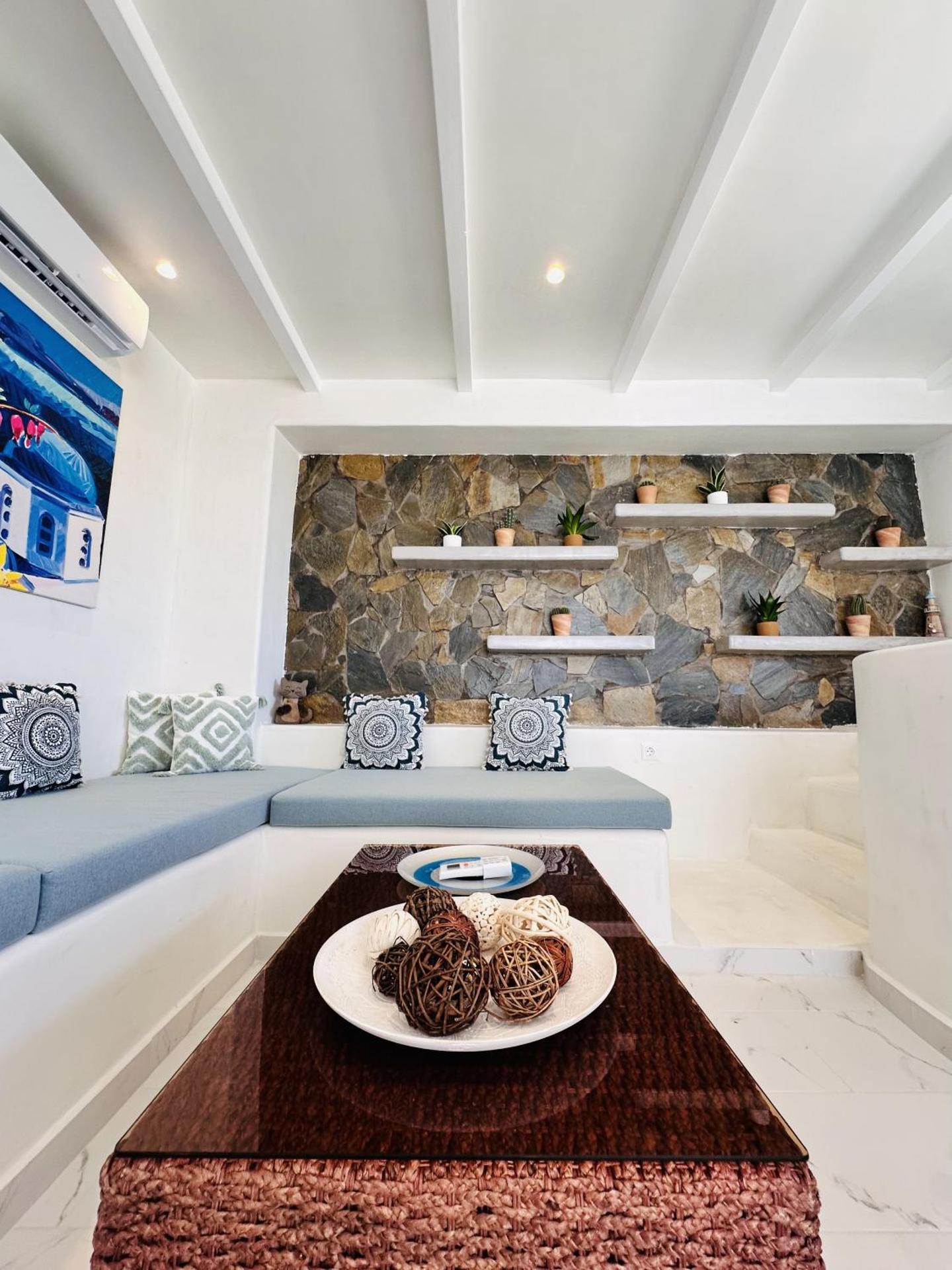 Arlene Suites - Photo 46