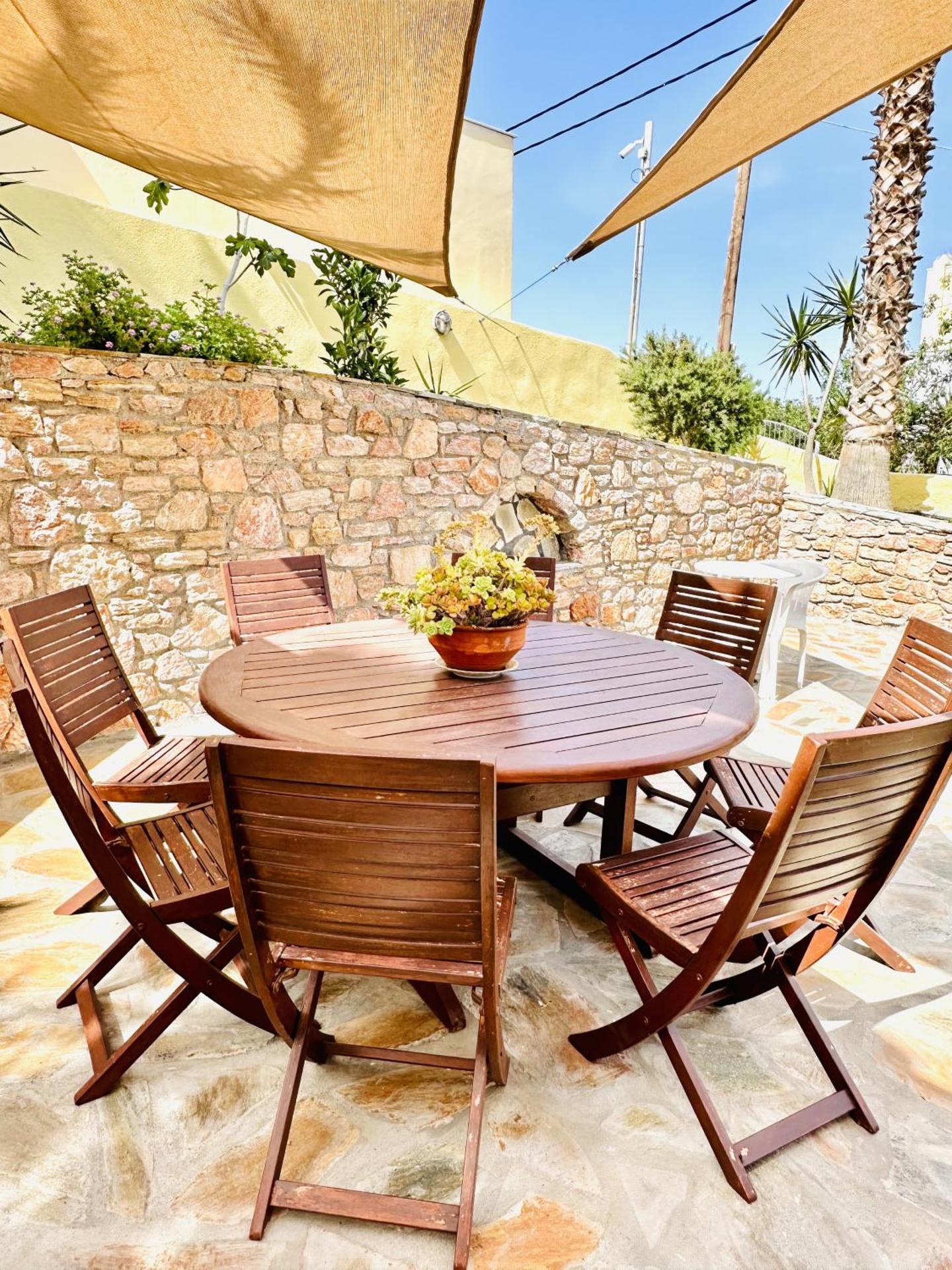 Arlene Suites - Photo 104