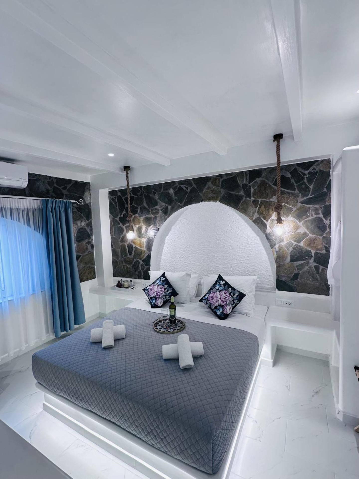 Arlene Suites - Photo 48