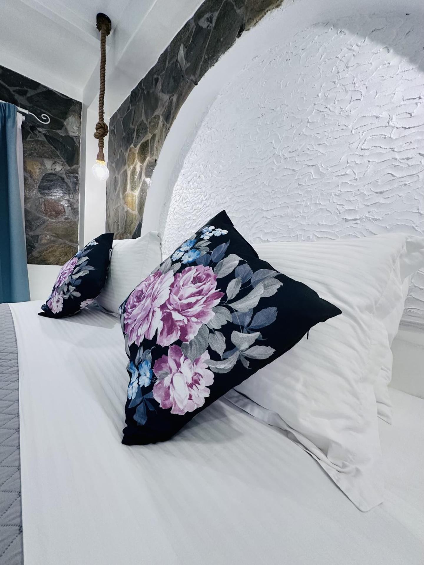 Arlene Suites - Photo 124