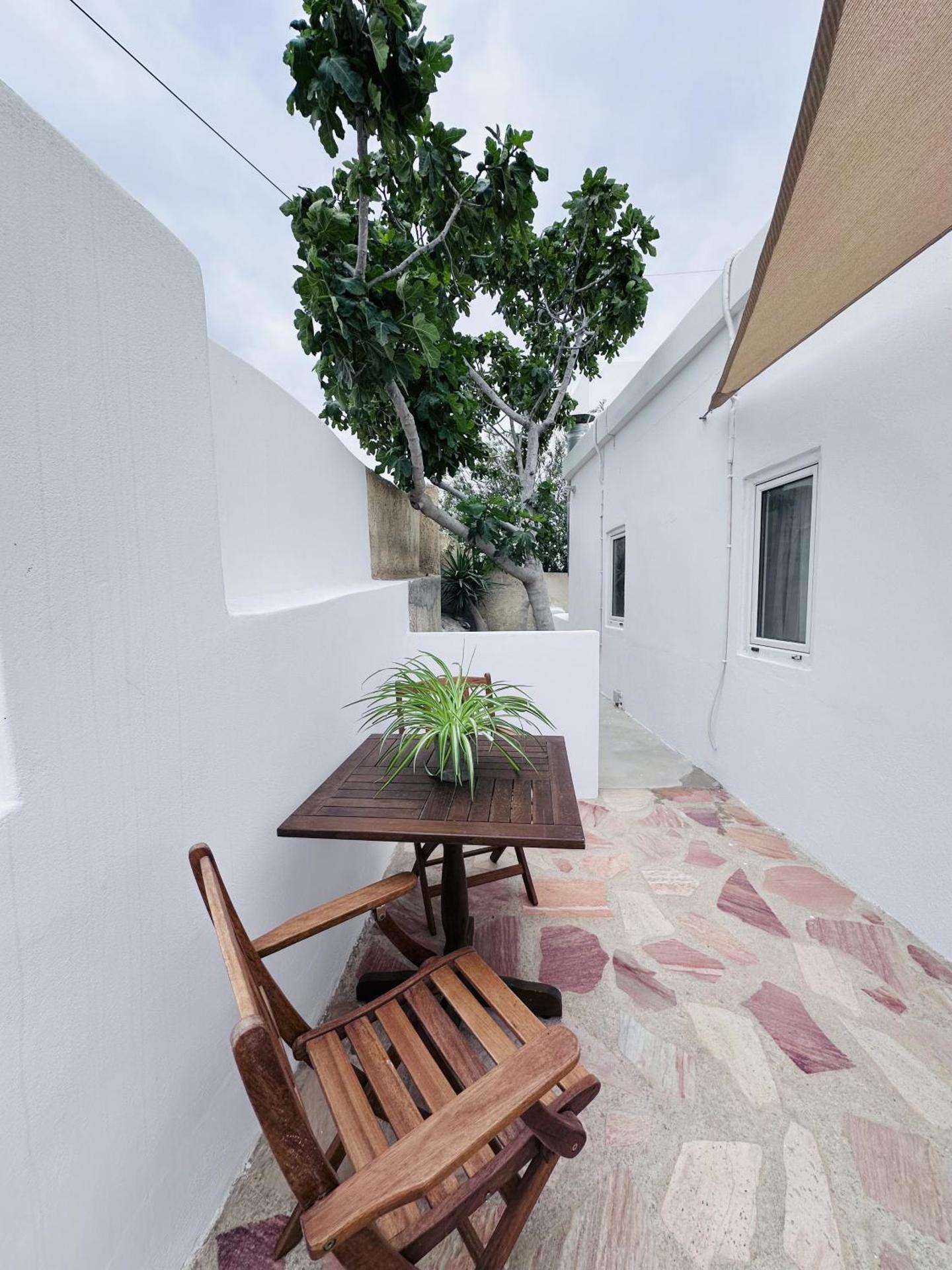 Arlene Suites - Photo 141