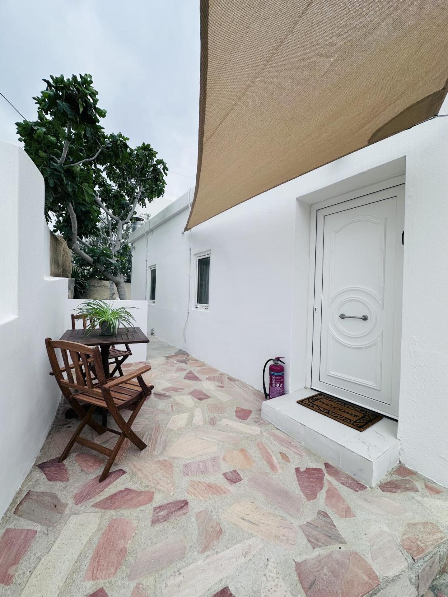 Arlene Suites - Photo 142