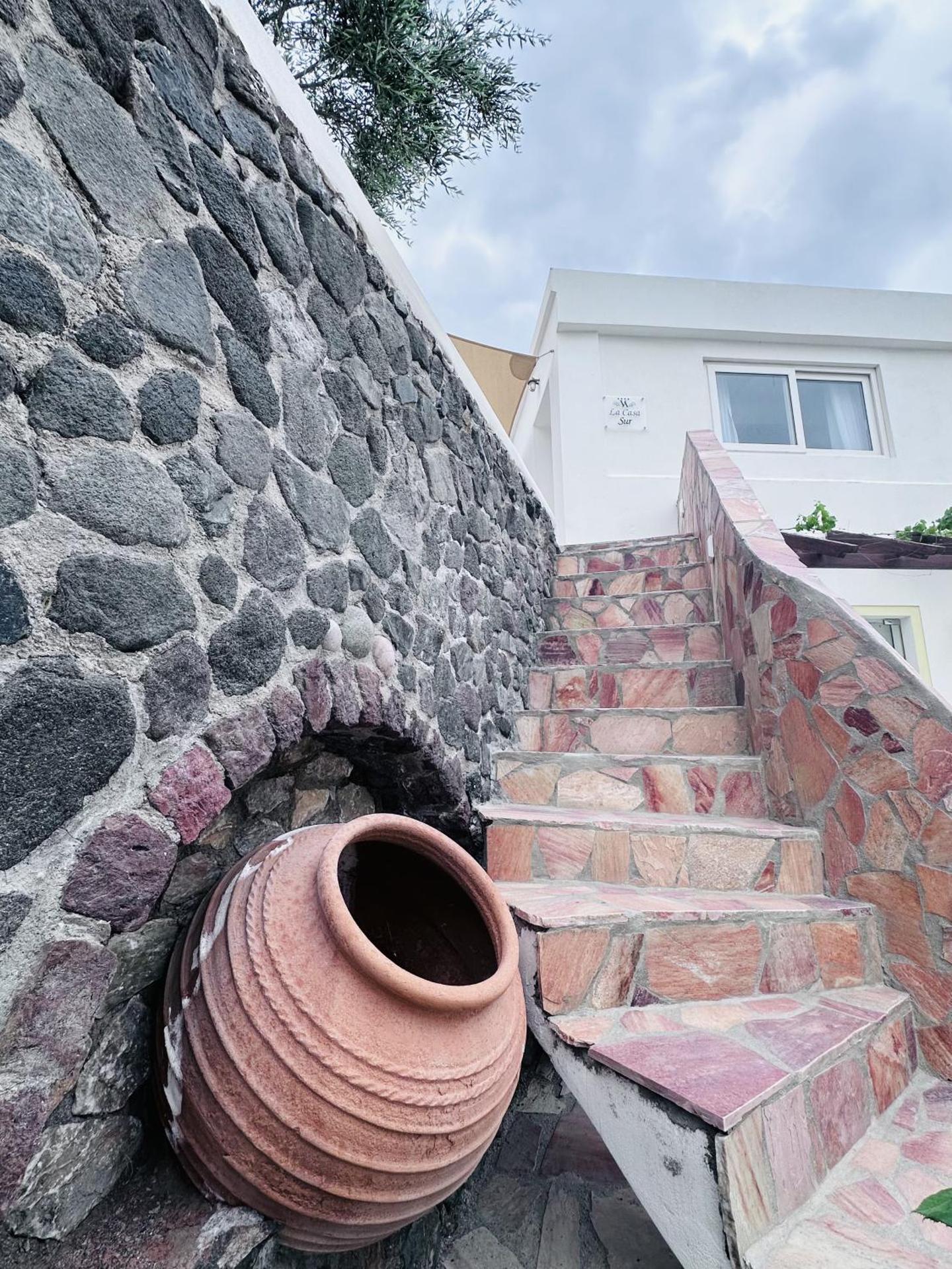 Arlene Suites - Photo 144