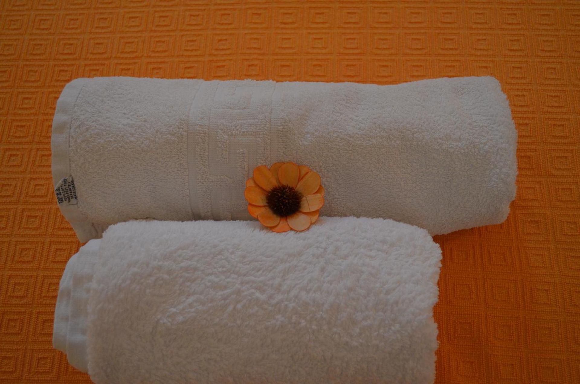 Studio (2 Adults) - Photo 3