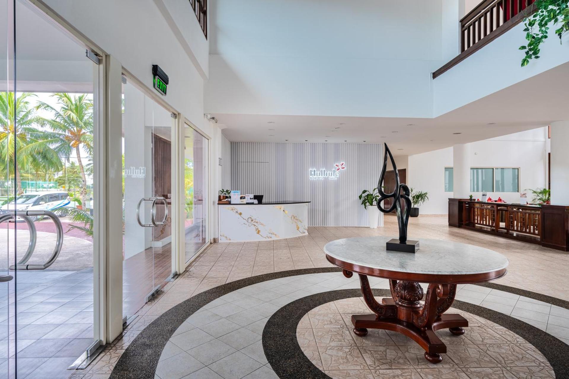 Hulhule Island Hotel- Private Beach Access & Airport Pick-up and Drop - Photo 86