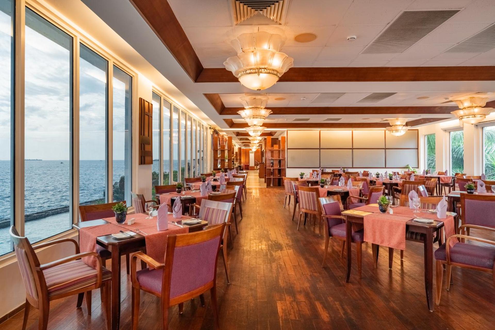 Hulhule Island Hotel- Private Beach Access & Airport Pick-up and Drop - Photo 77