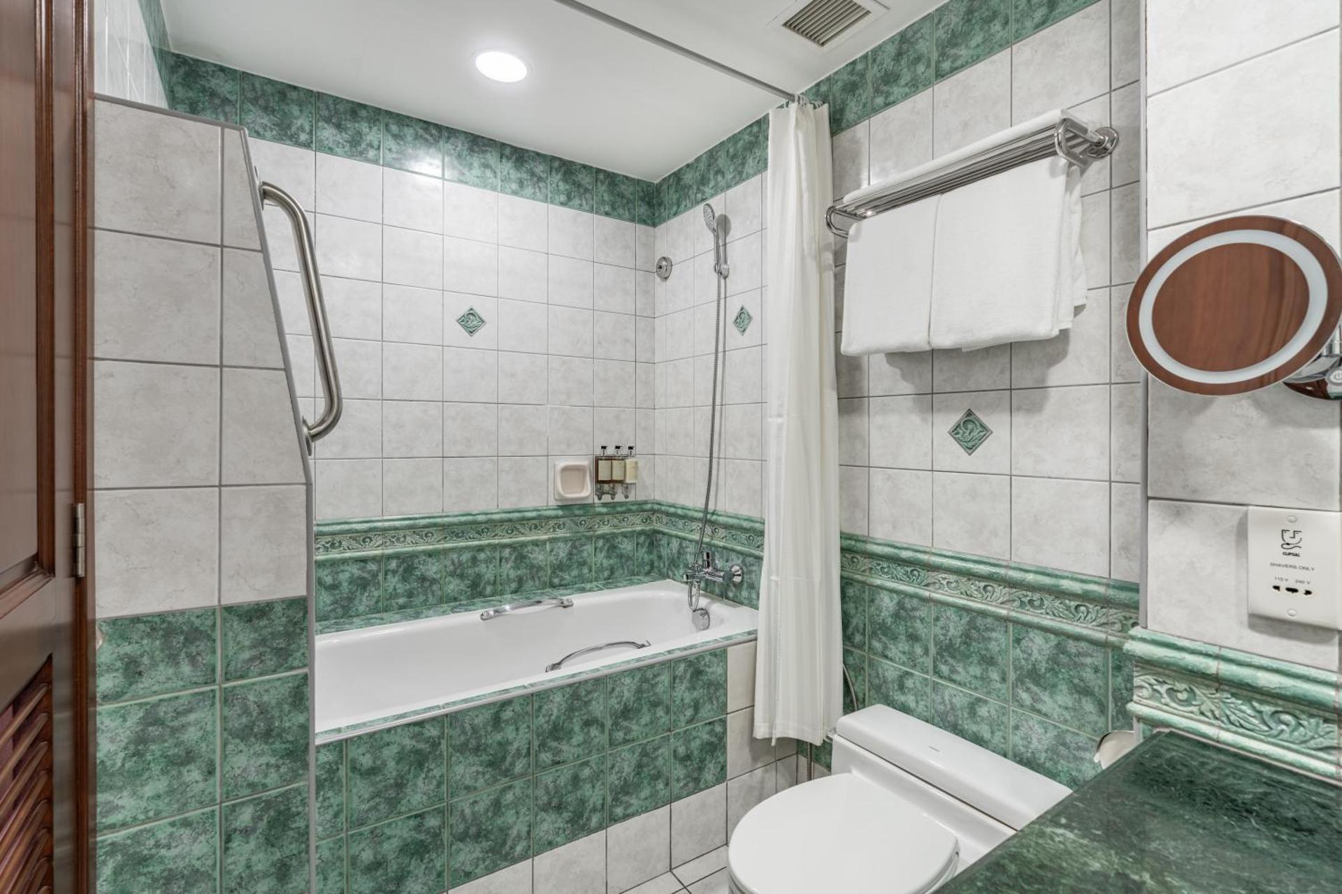 Hulhule Island Hotel- Private Beach Access & Airport Pick-up and Drop - Photo 48