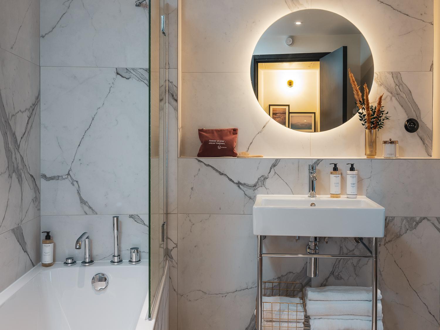 Seven Hotel Paris - Photo 57