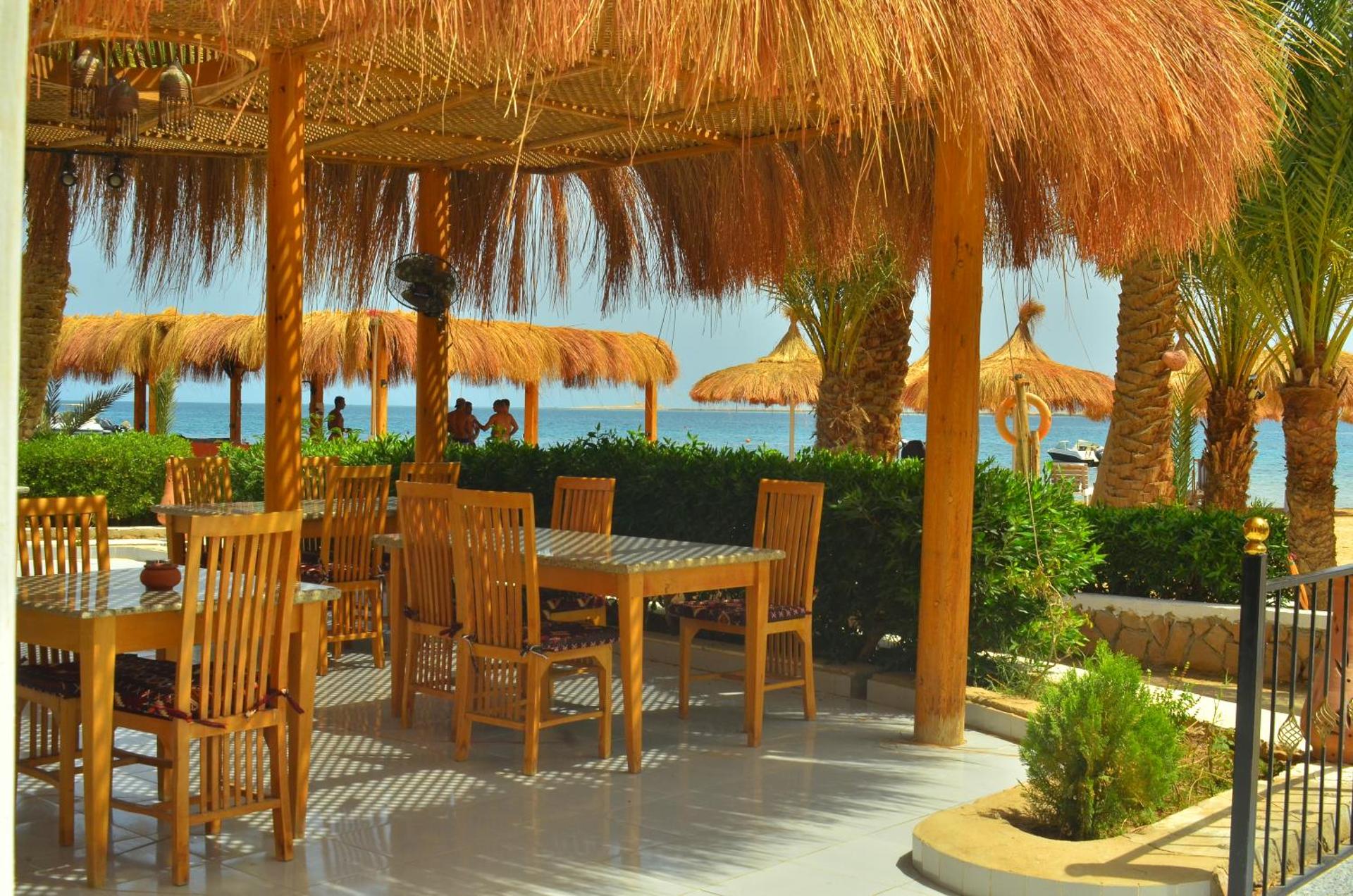 Sun Beach Hotel ABO SOMA - Photo 22