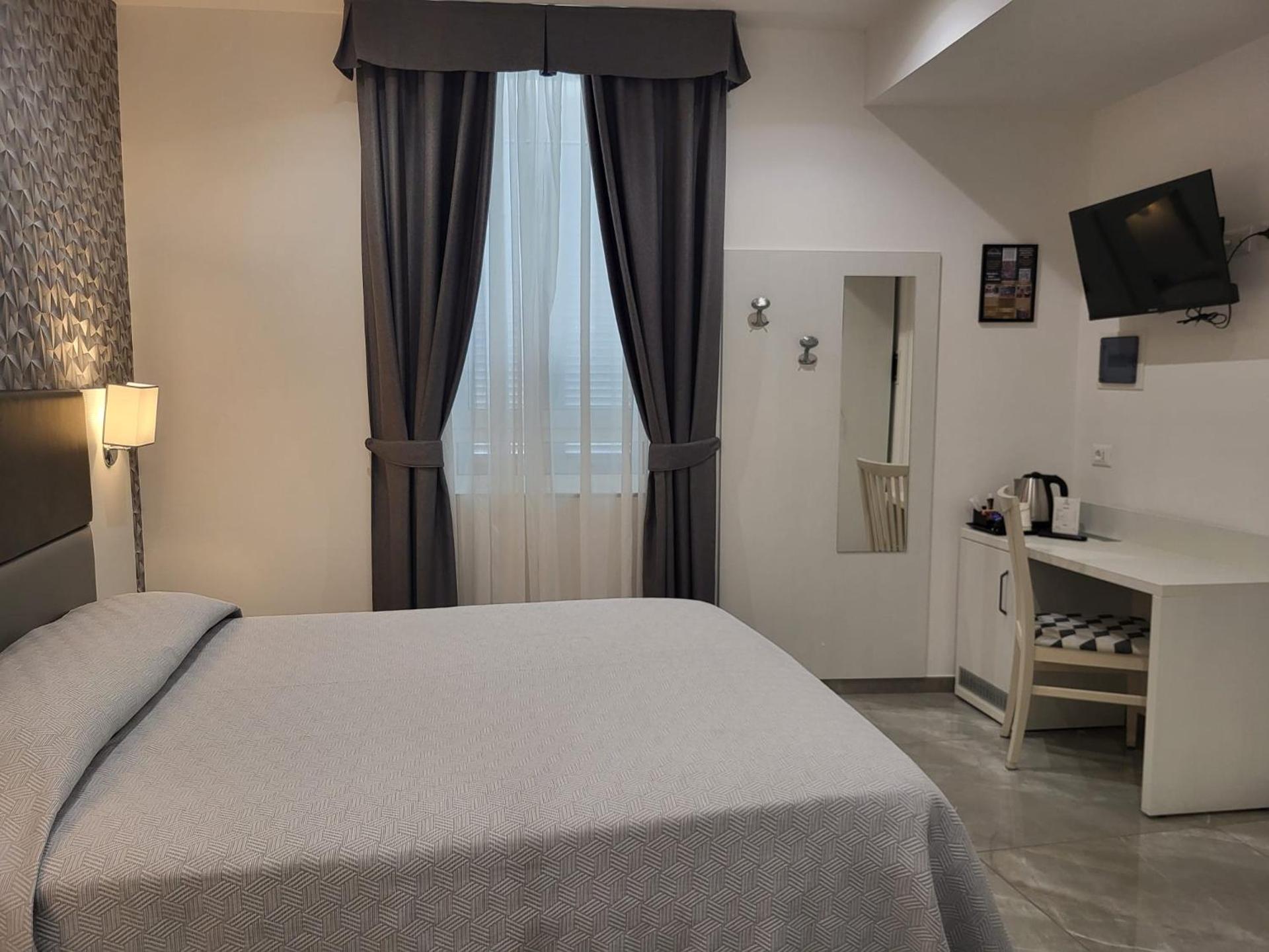 Hotel Porto Di Roma - Photo 26