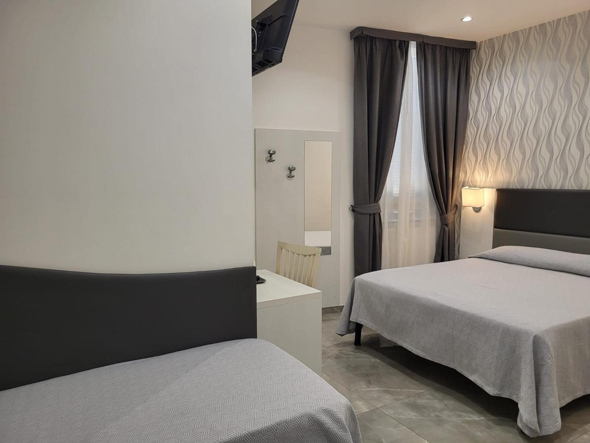 Hotel Porto Di Roma - Photo 28