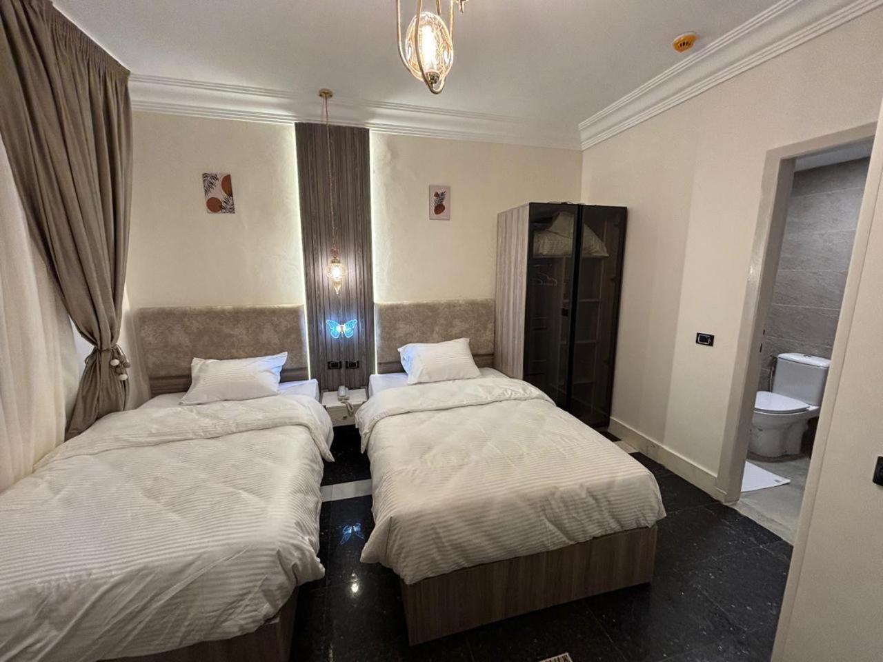 Gold Palace Hotel - Photo 56