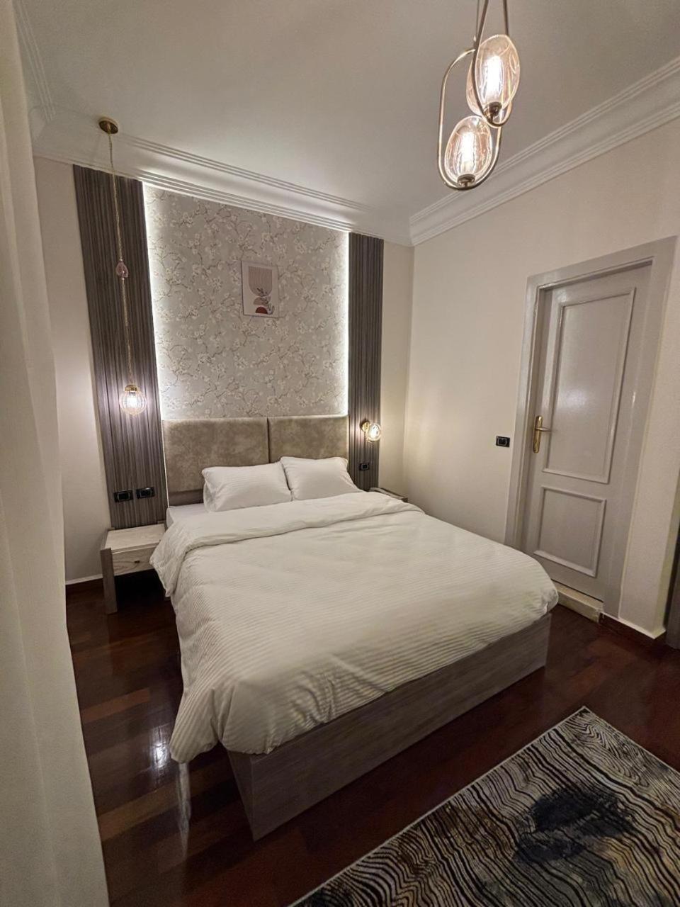 Gold Palace Hotel - Photo 9