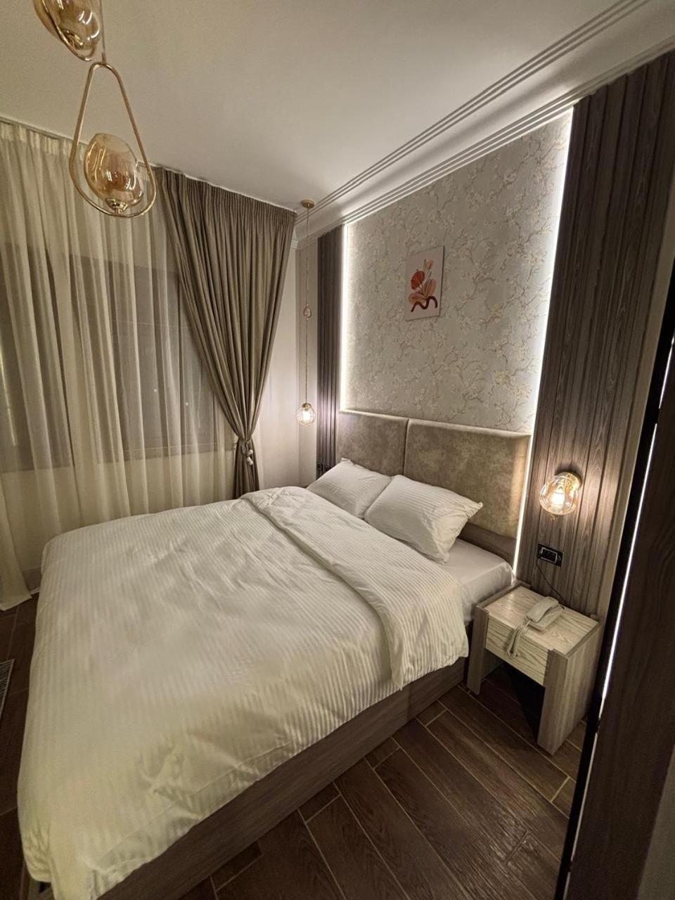 Gold Palace Hotel - Photo 17