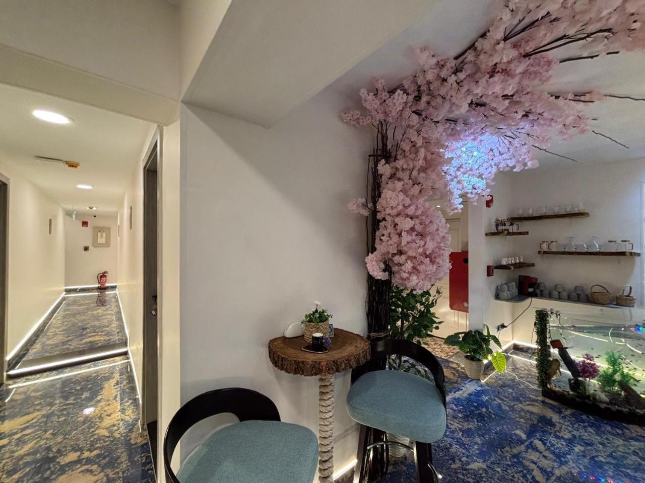 Gold Palace Hotel - Photo 133