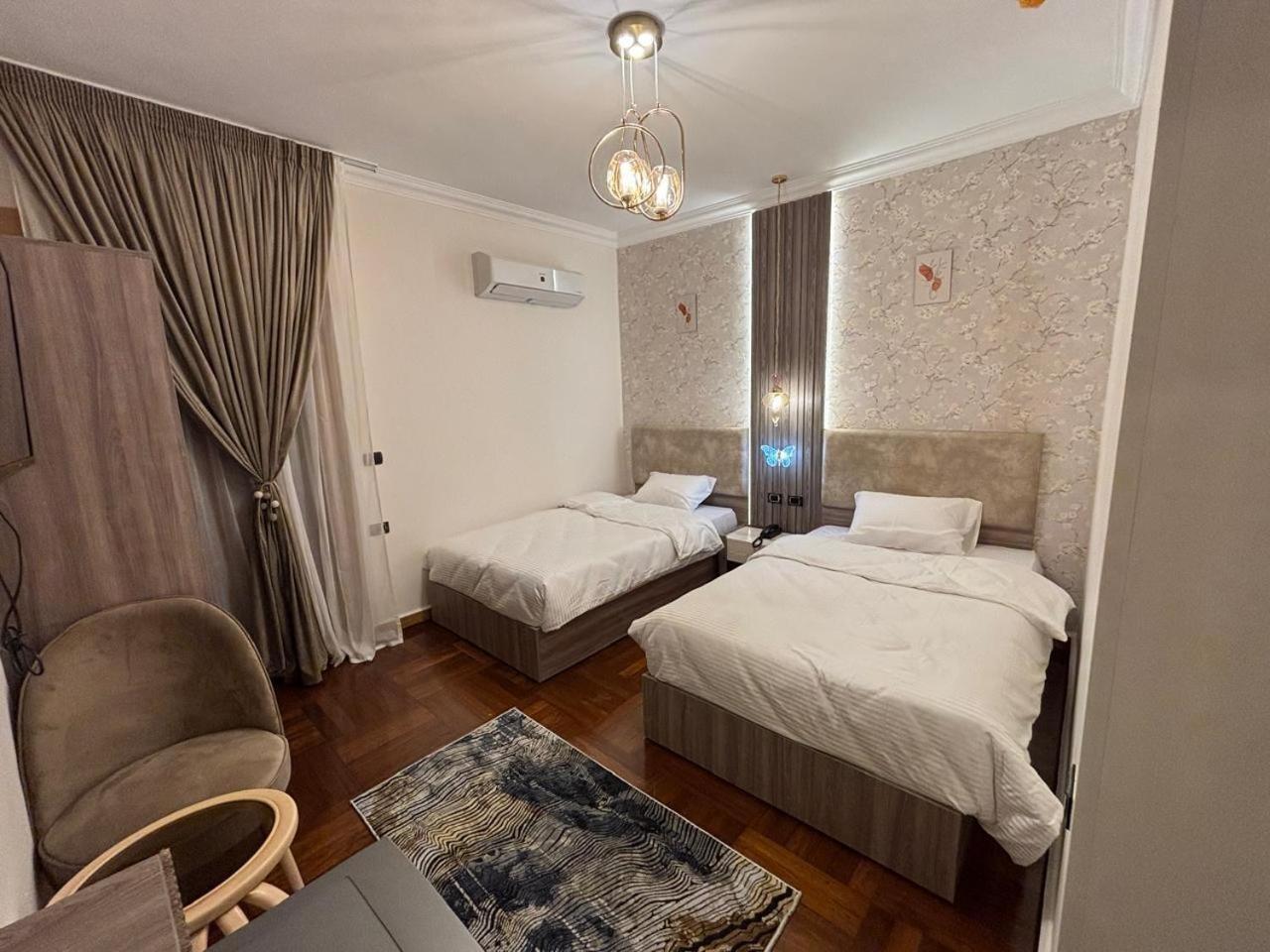 Gold Palace Hotel - Photo 68