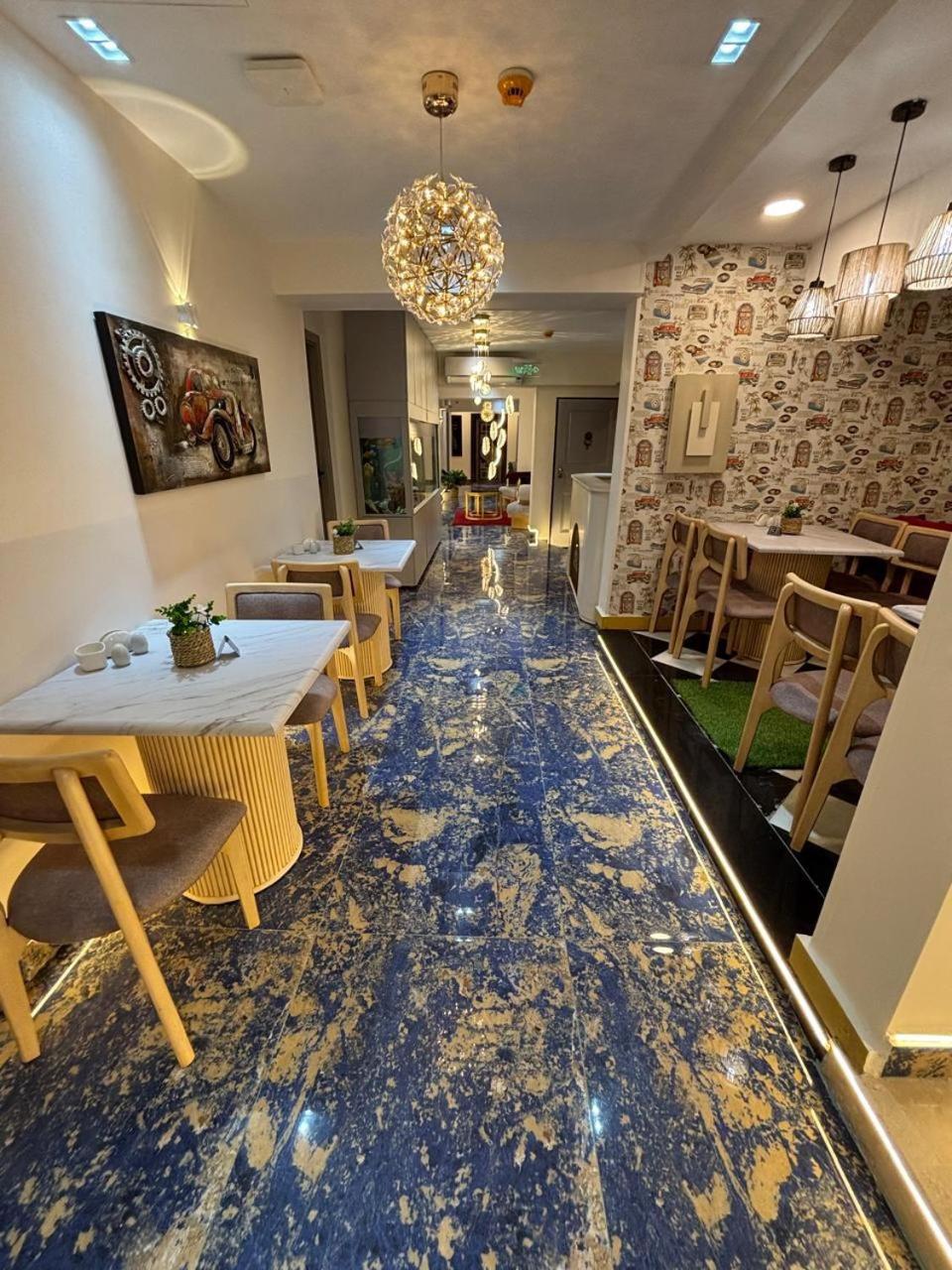 Gold Palace Hotel - Photo 112