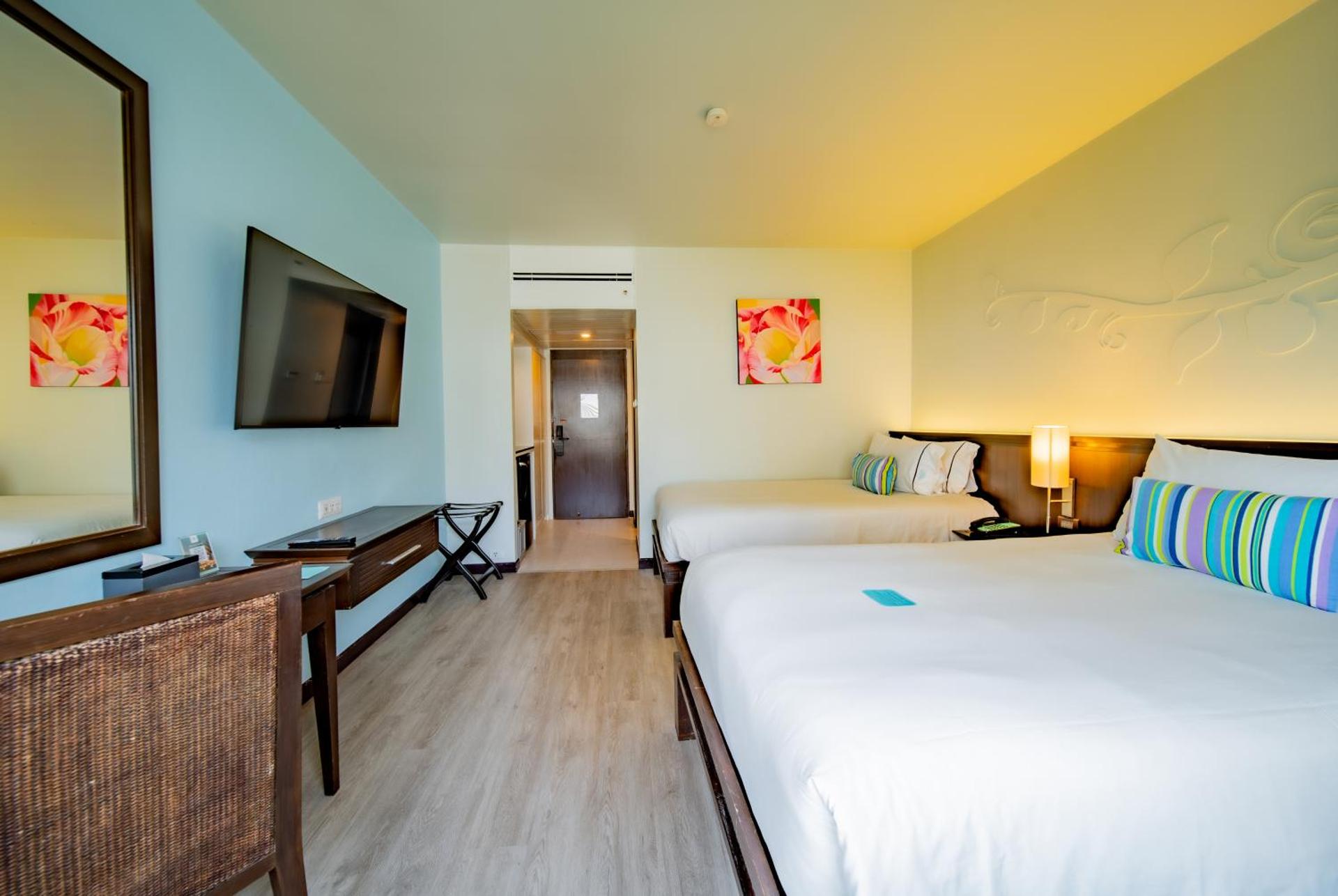 The Bayview Hotel Pattaya - Photo 25