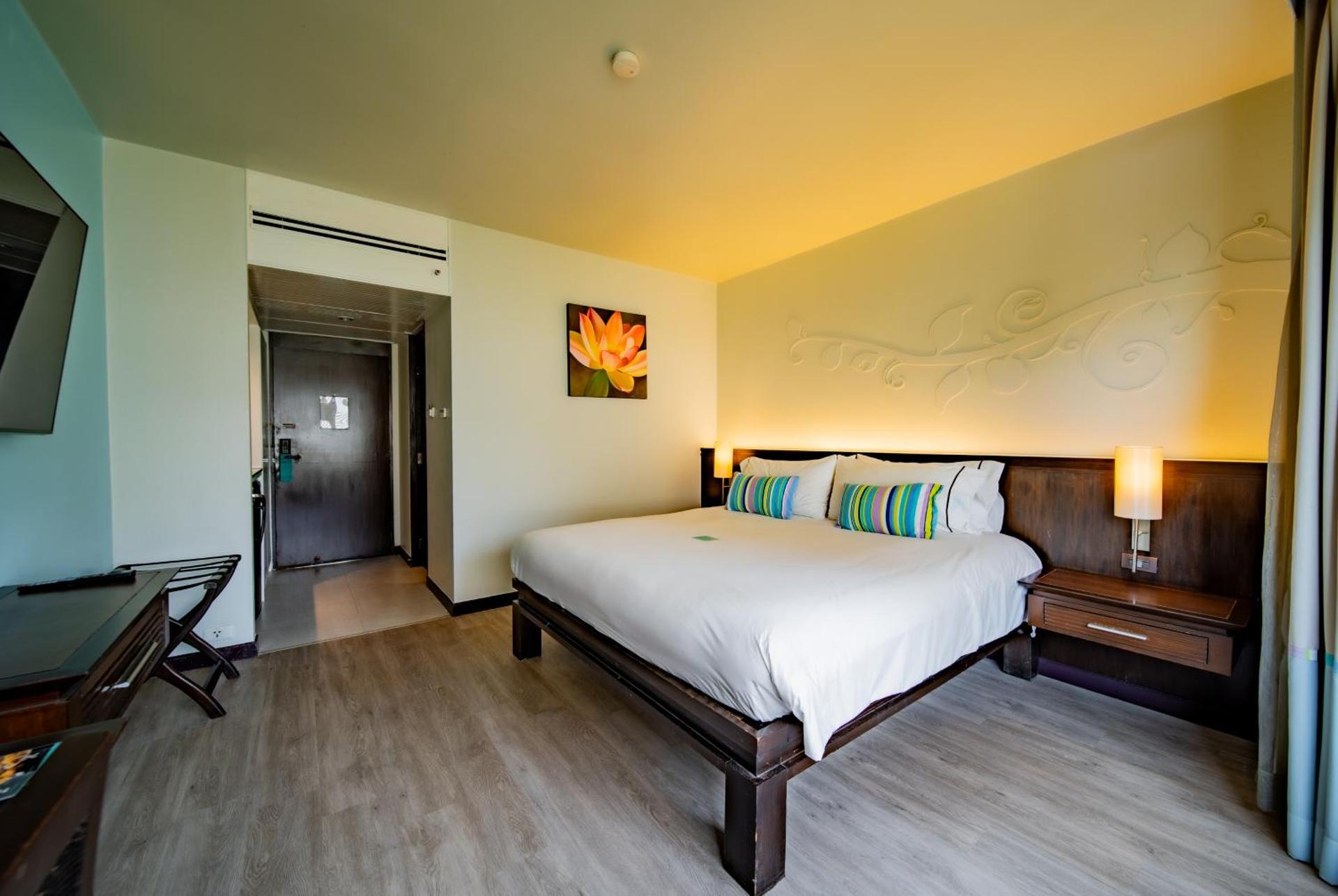 The Bayview Hotel Pattaya - Photo 34