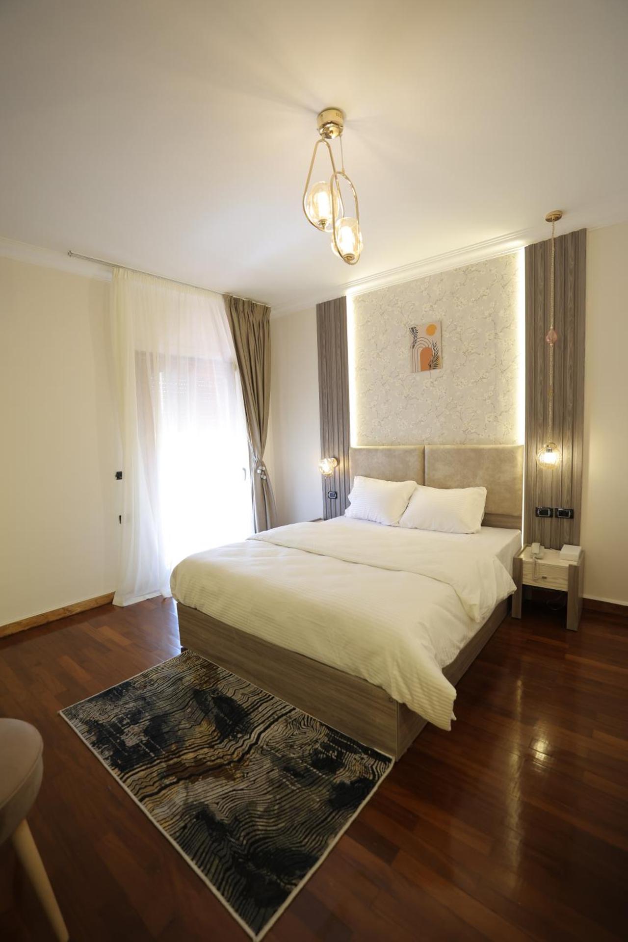 Gold Palace Hotel - Photo 39