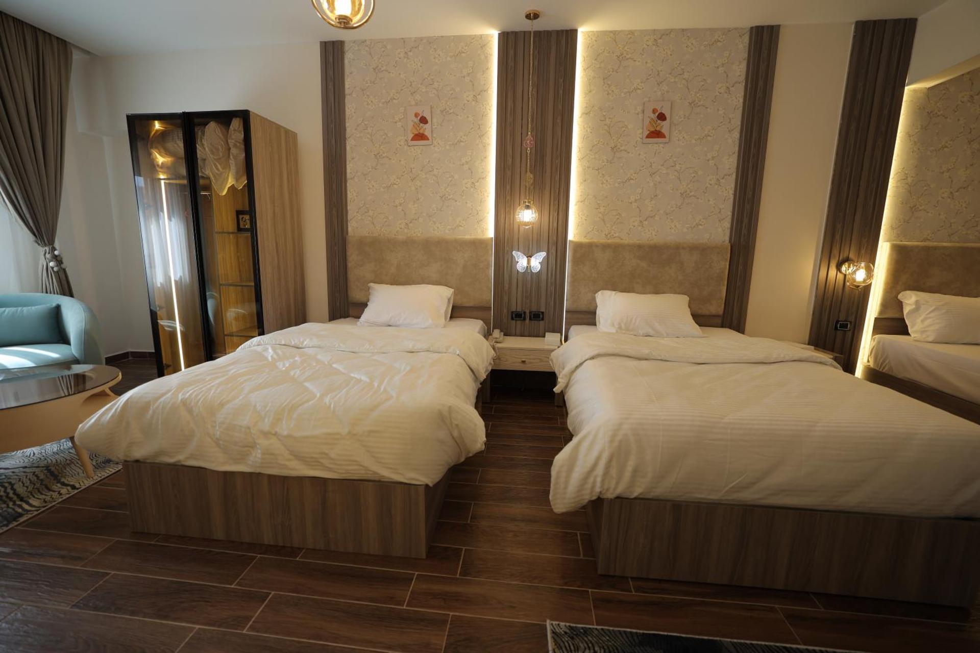 Gold Palace Hotel - Photo 91